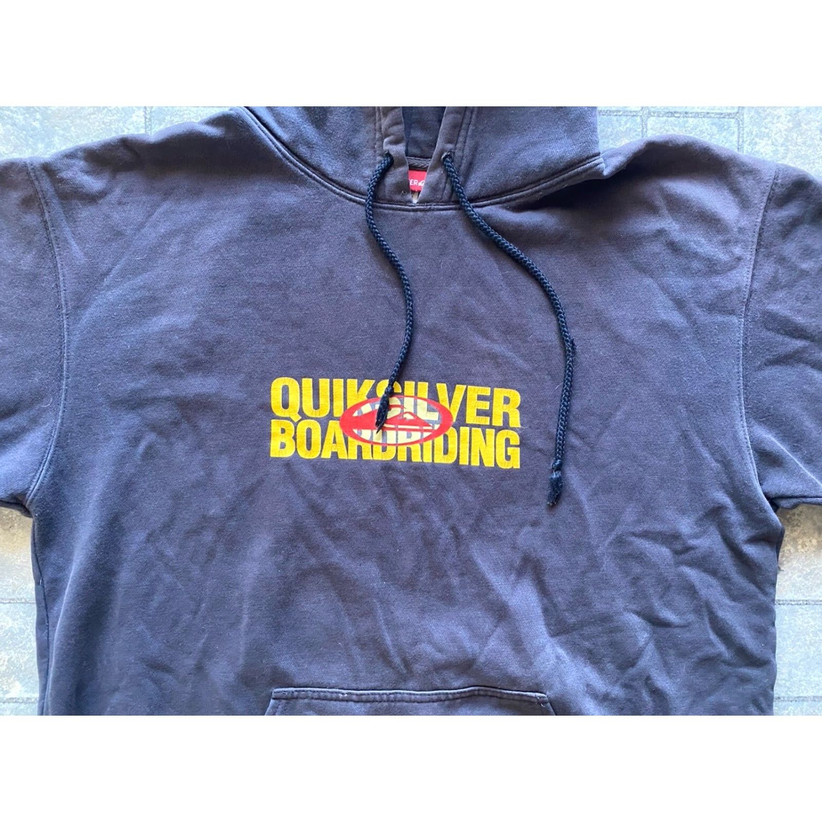 Quiksilver VINTAGE Quiksilver Hoodie Men M Pullover See Photos Pullover Mens M Quiksilver Hoodie 90s/2000s Style, Vintage Mens Size US M / EU 48-50 / 2 - 6 Thumbnail