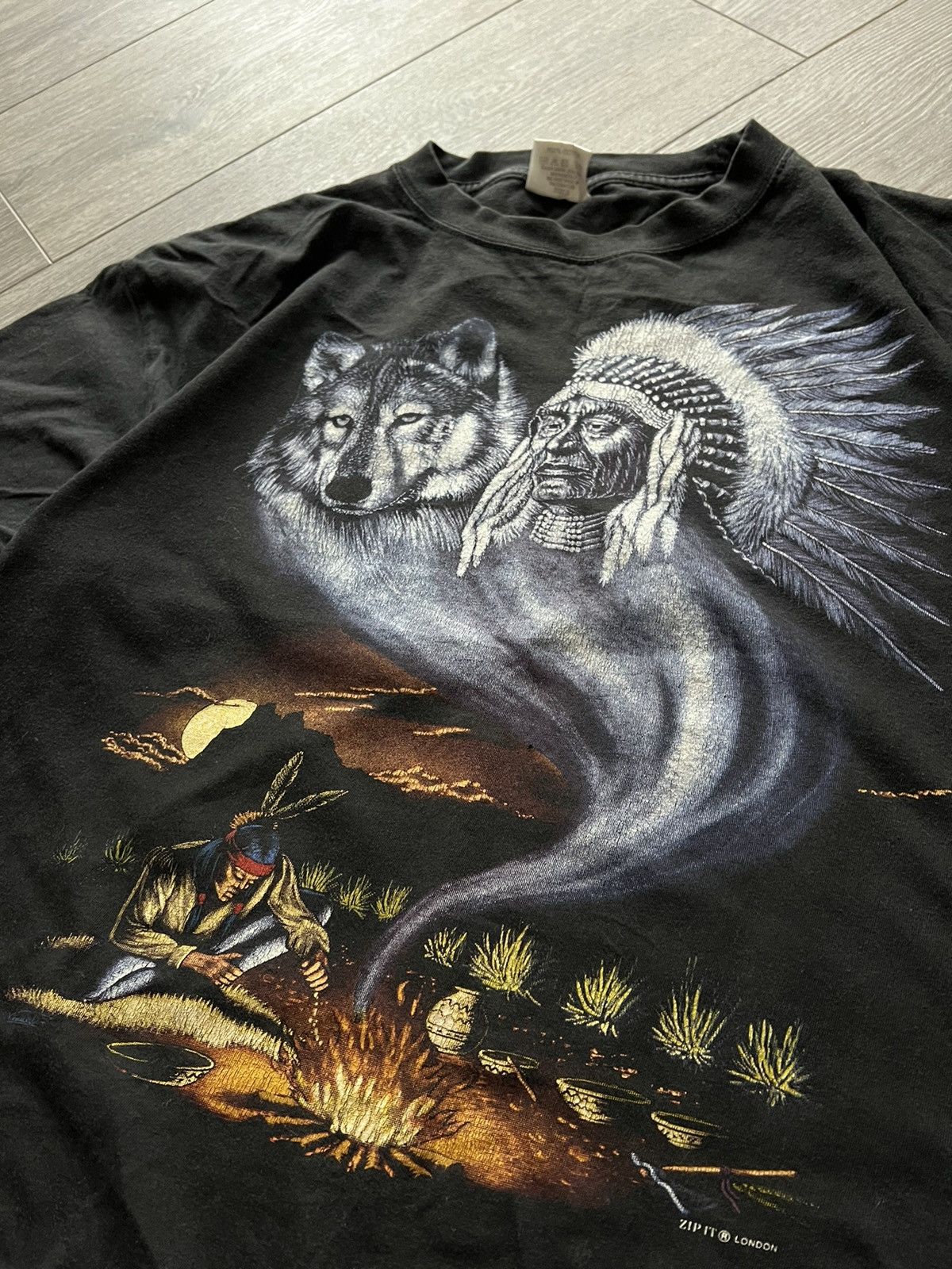 The Mountain × Vintage 90s Vintage Spirit Native T-Shirt Tee Size US L / EU 52-54 / 3 - 6 Thumbnail