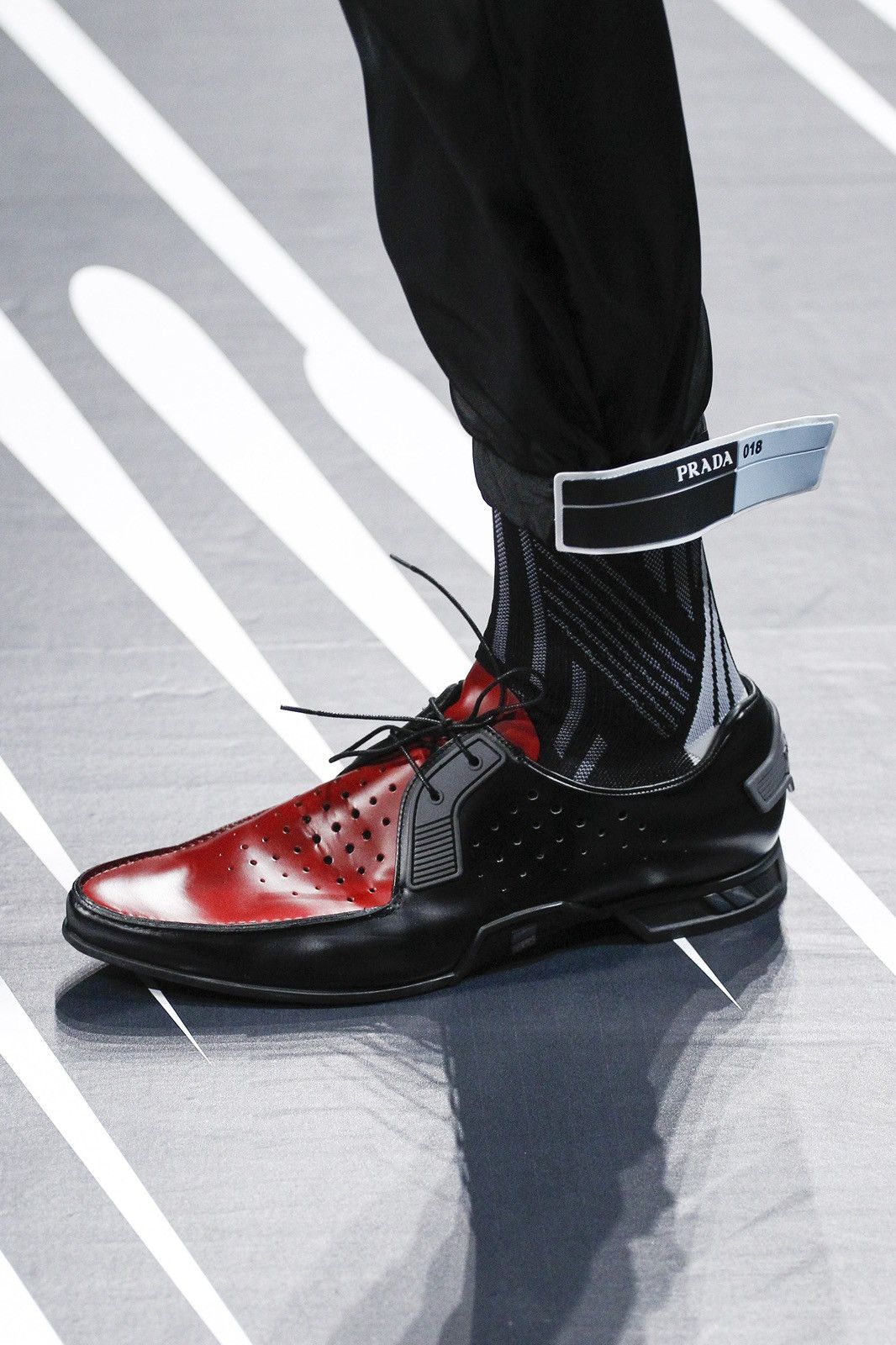 Prada $850 Ss2018 Tech Leather Derby Shoes Boots Sneakers in Red, Men's (Size 10.5)