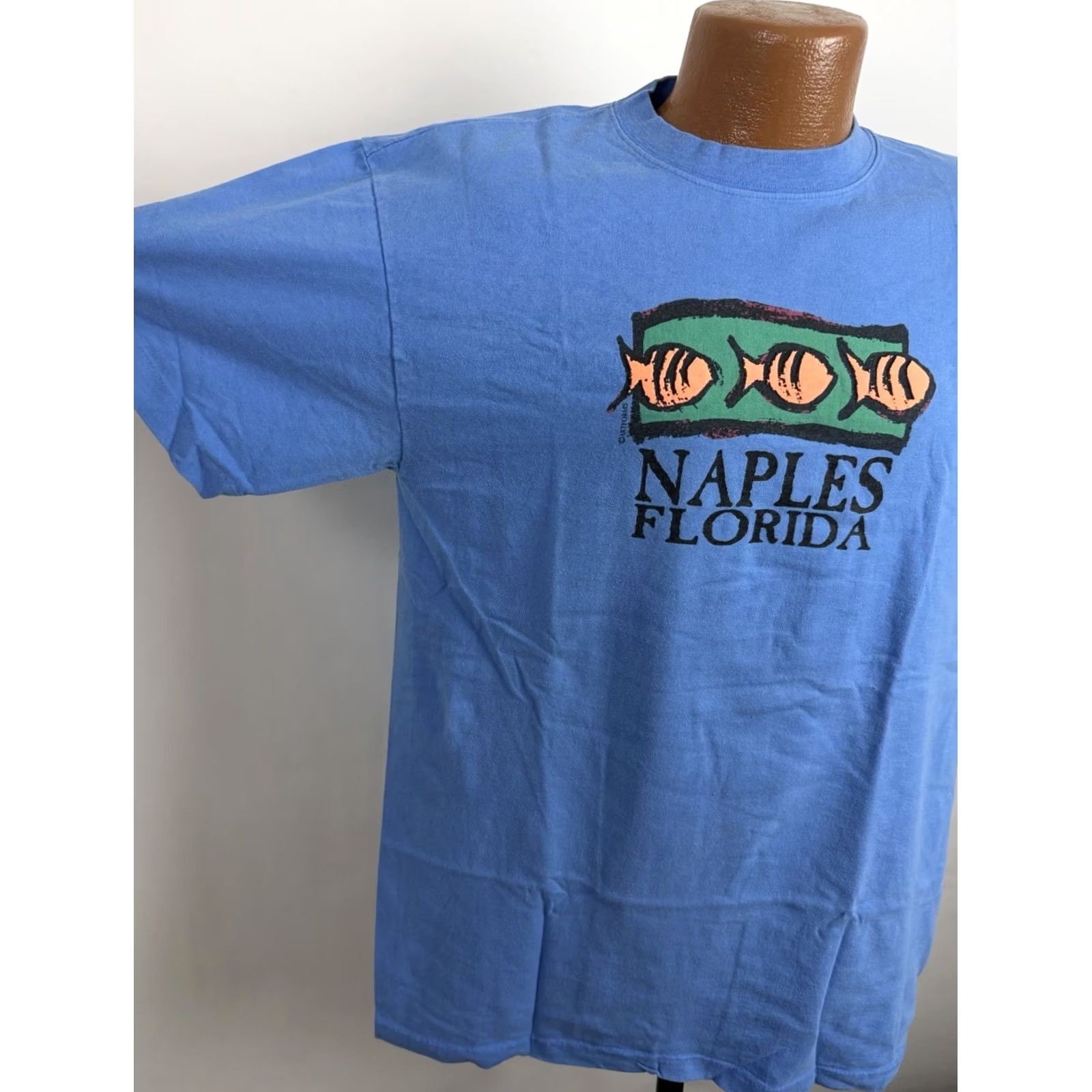 Vintage VINTAGE 90s Beach Shirt Mens Large Naples Florida Tropical Fish Souvenir T-shirt Blue Size US L / EU 52-54 / 3 - 4 Thumbnail