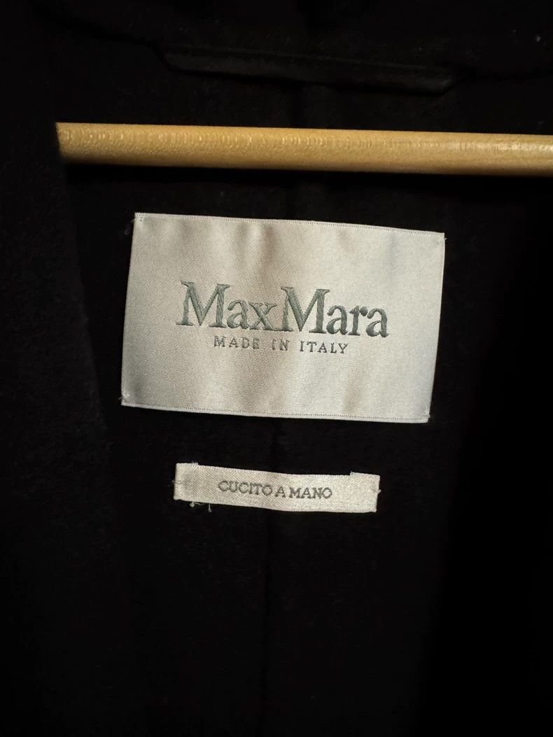 Max Mara Max Mara Wool coat Size L / US 10 / IT 46 - 2 Thumbnail