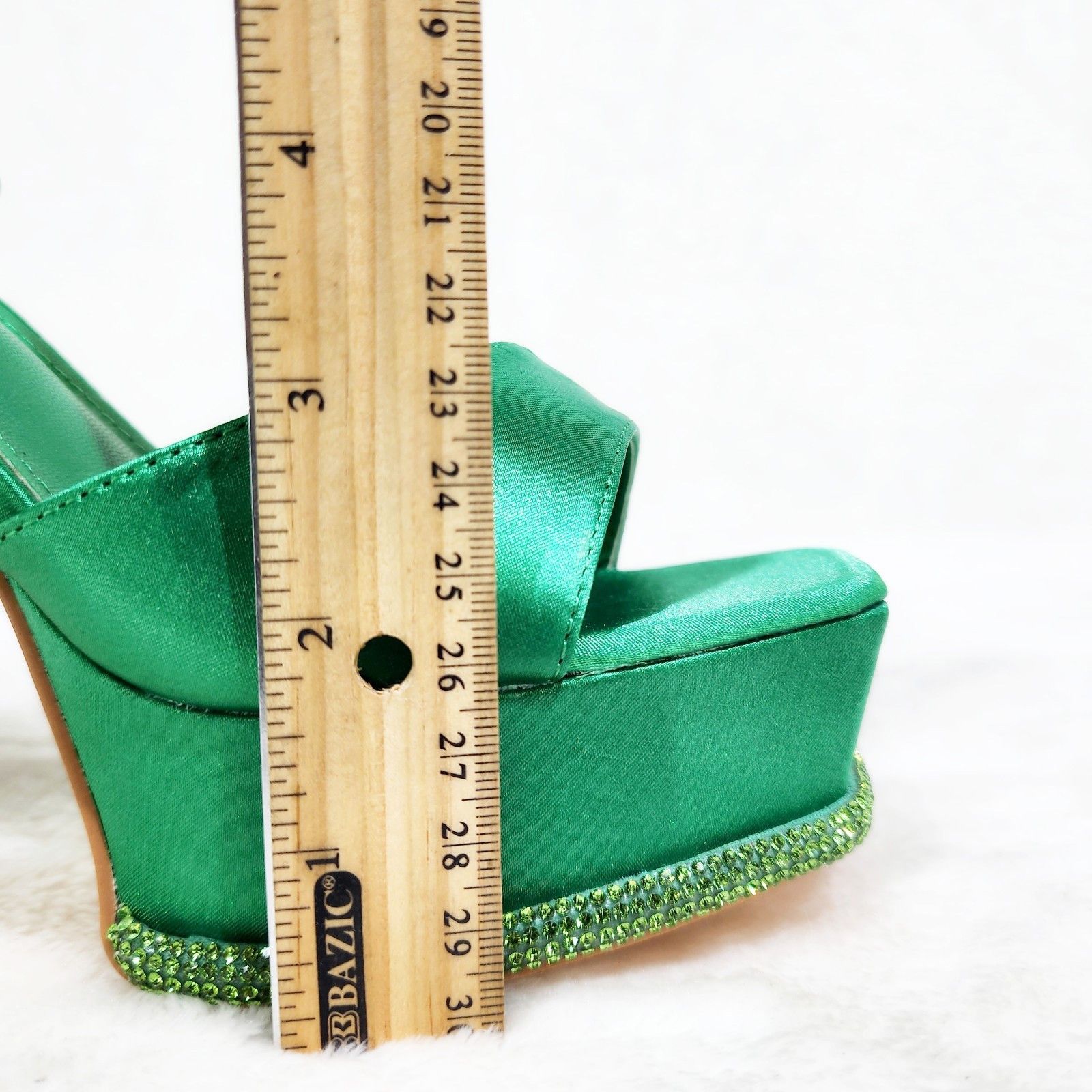 Other Green Satin Rhinestone Evening Platform High Heel Shoes Size US 6.5 / IT 36.5 - 7 Thumbnail