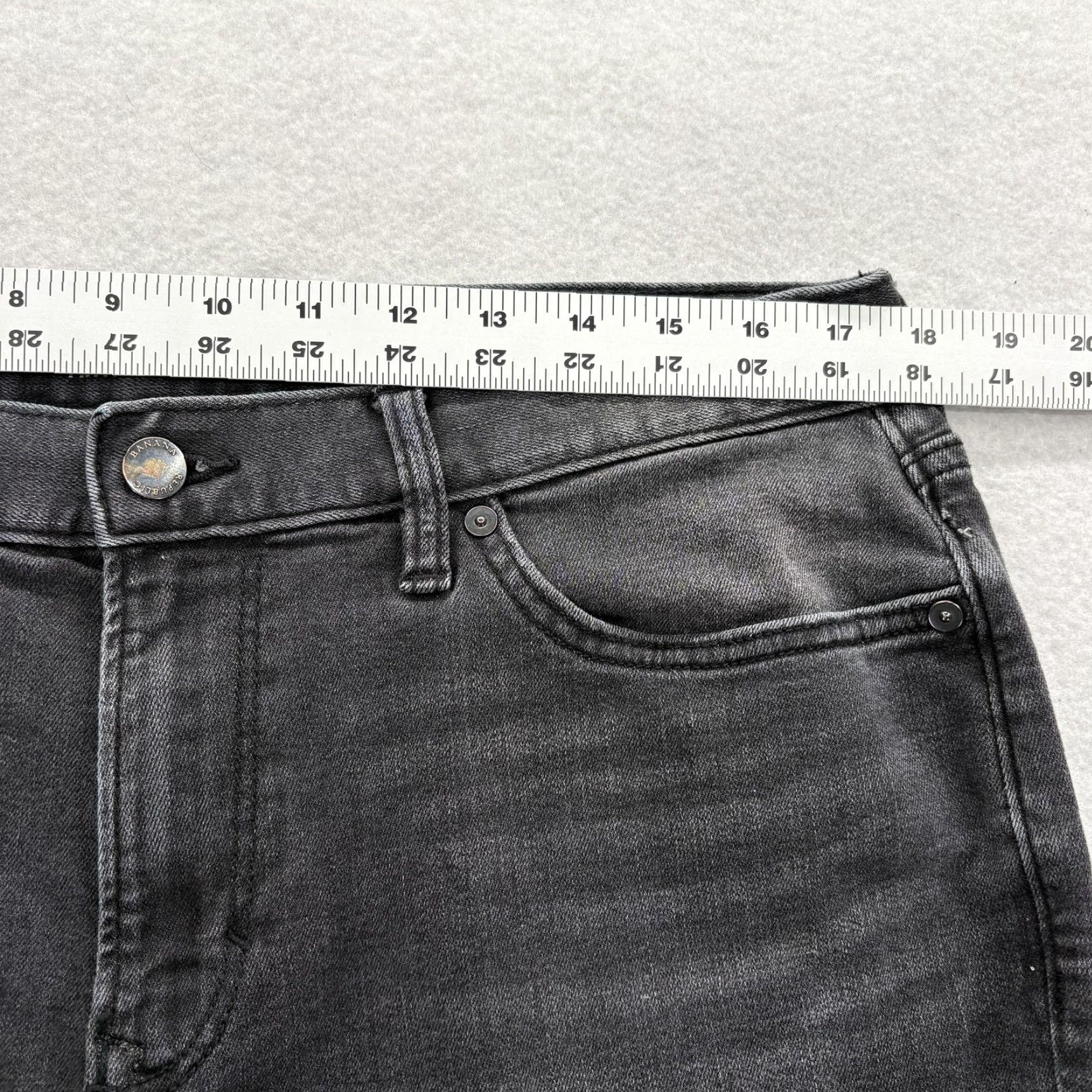 Banana Republic Banana Republic Travel Jeans Mens 35x28 Gray Athletic Fit Stretch Denim Casual Shirt? Size US 35 - 6 Thumbnail
