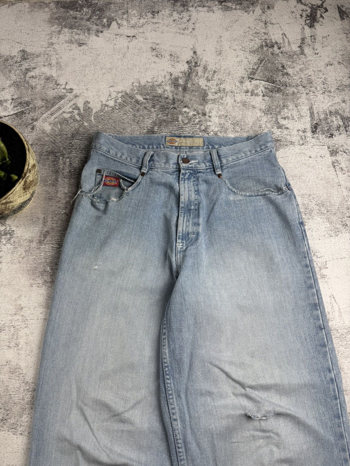 Dickies DICKIES BIG DADDY VINTAGE DENIM RAP HIP HOP BAGGY SKATE DISTRESSED JEANS PANTS Size US 32 / EU 48 - 16 Thumbnail