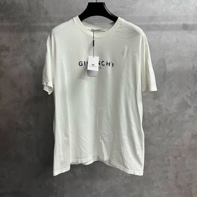 Givenchy Givenchy Logo Print Crew Neck T-Shirt - dmc Size US L / EU 52-54 / 3 - 1 Thumbnail