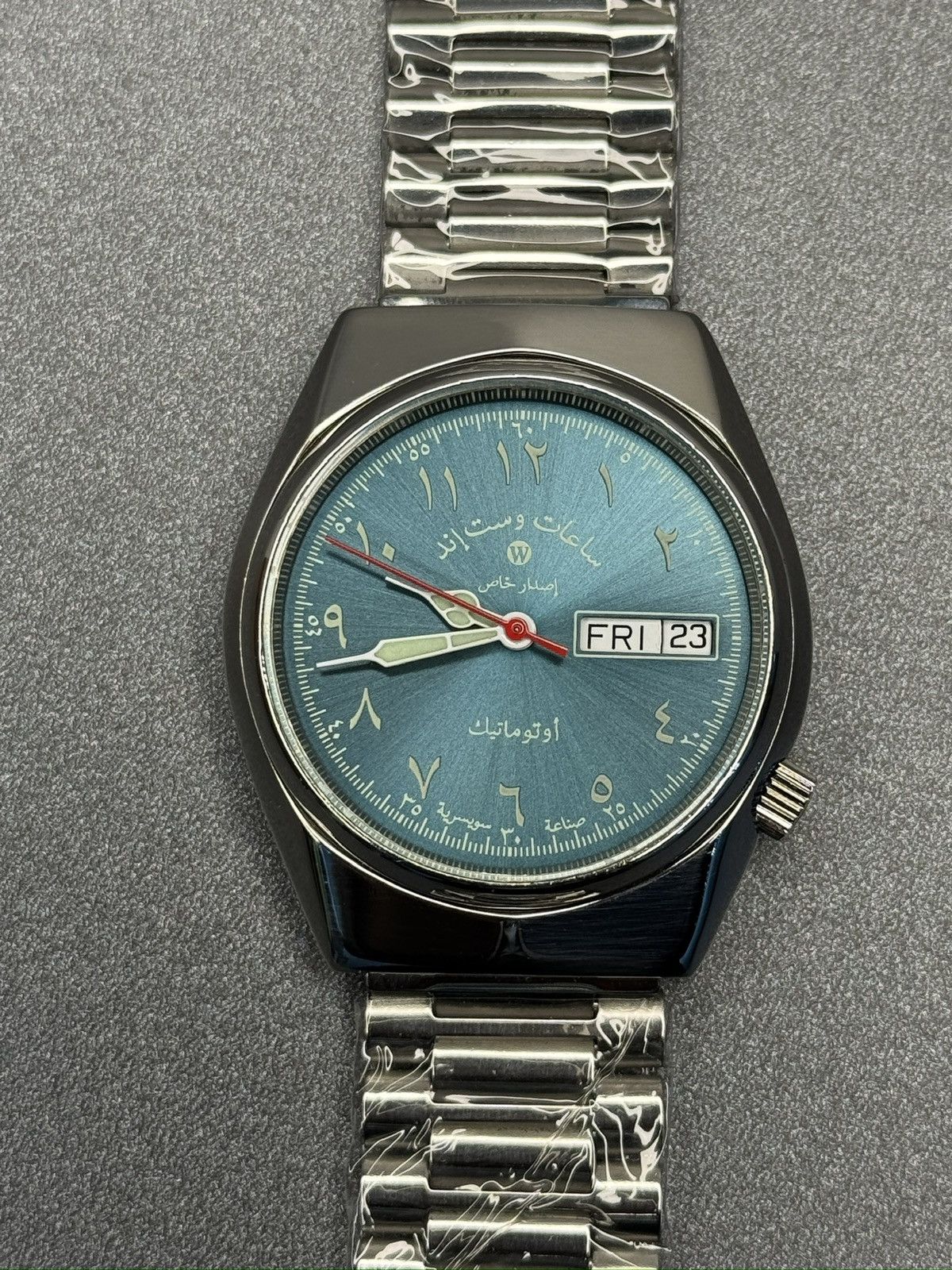 Vintage WEST END WATCH CO ARABIC DIAL Size 36 - 3 Thumbnail