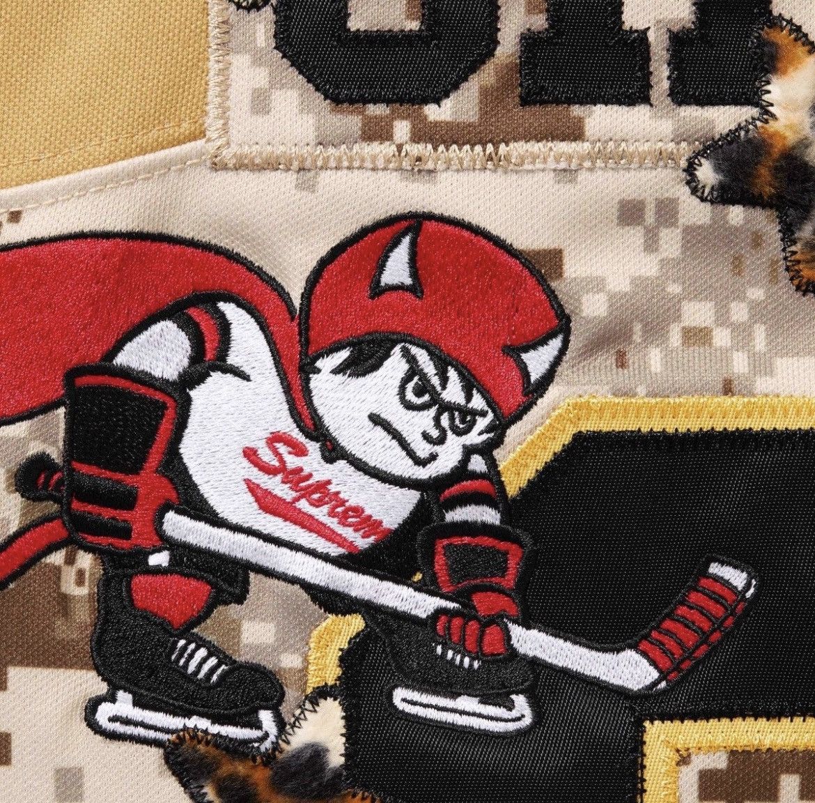 Supreme Supreme Fire & Ice Patches Hockey Jersey Digital Camo Medium Size US M / EU 48-50 / 2 - 3 Thumbnail