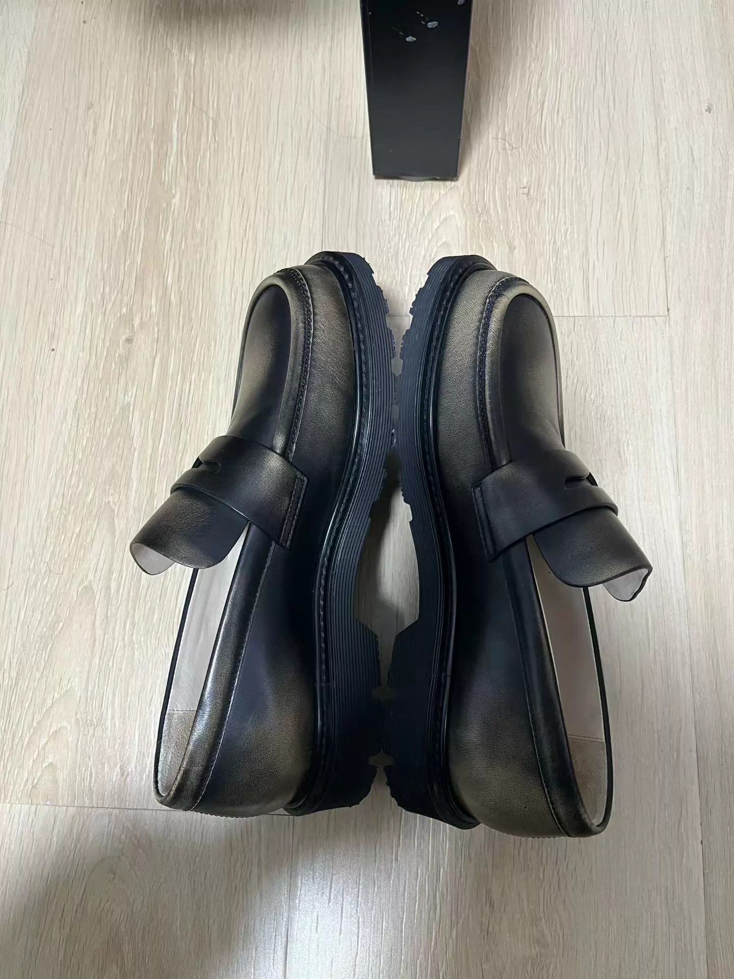 Loewe LOEWE Loafer EU 37 Worn Once Original Box & Accessories Size US 6.5 / IT 36.5 - 5 Thumbnail