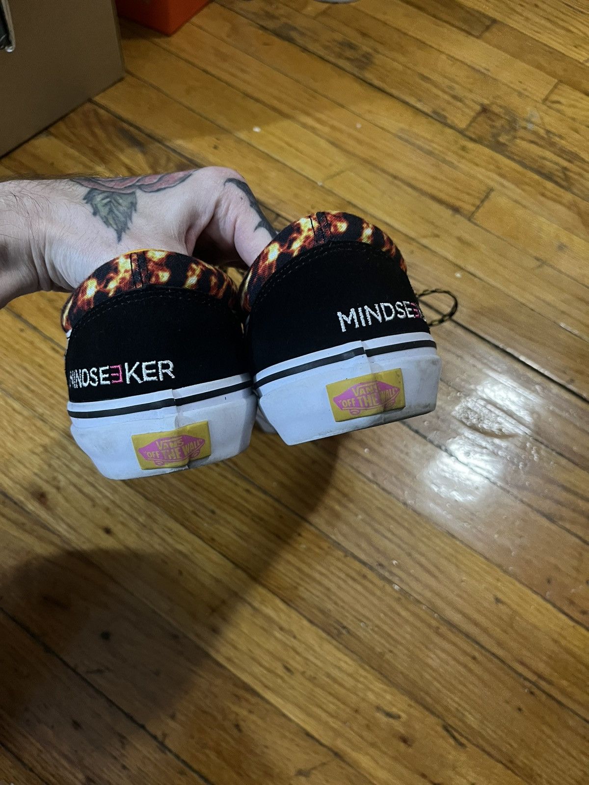 Vans Vans mind seeker protect your brain Size US 9 / EU 42 - 4 Thumbnail