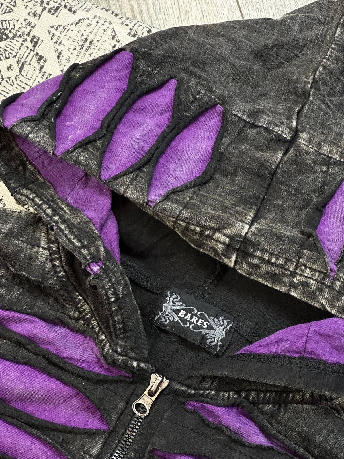 Fruit Of The Loom Boho Slashed Purple Goth Pointed Elf Hippie Goth Hoodie Size S / US 4 / IT 40 - 7 Thumbnail