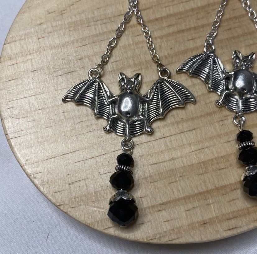 Other Bat Dangle Earrings Halloween Vampire Silvertone 2in Size ONE SIZE - 2 Thumbnail