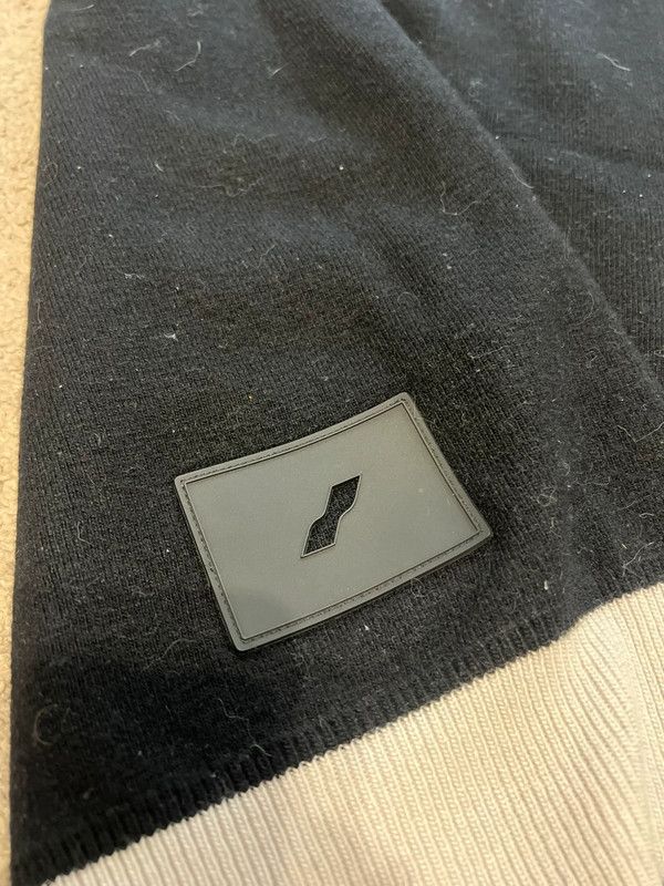 Japanese Brand × WE11DONE vest sweater sweter We11done M Japan rare Size US M / EU 48-50 / 2 - 4 Thumbnail