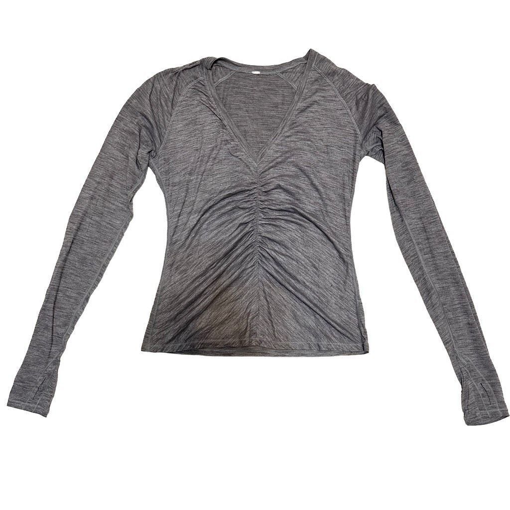 Lululemon Lululemon Grey Interval Ruched Athletic Long Sleeve Workout Size S / US 4 / IT 40 - 1 Thumbnail