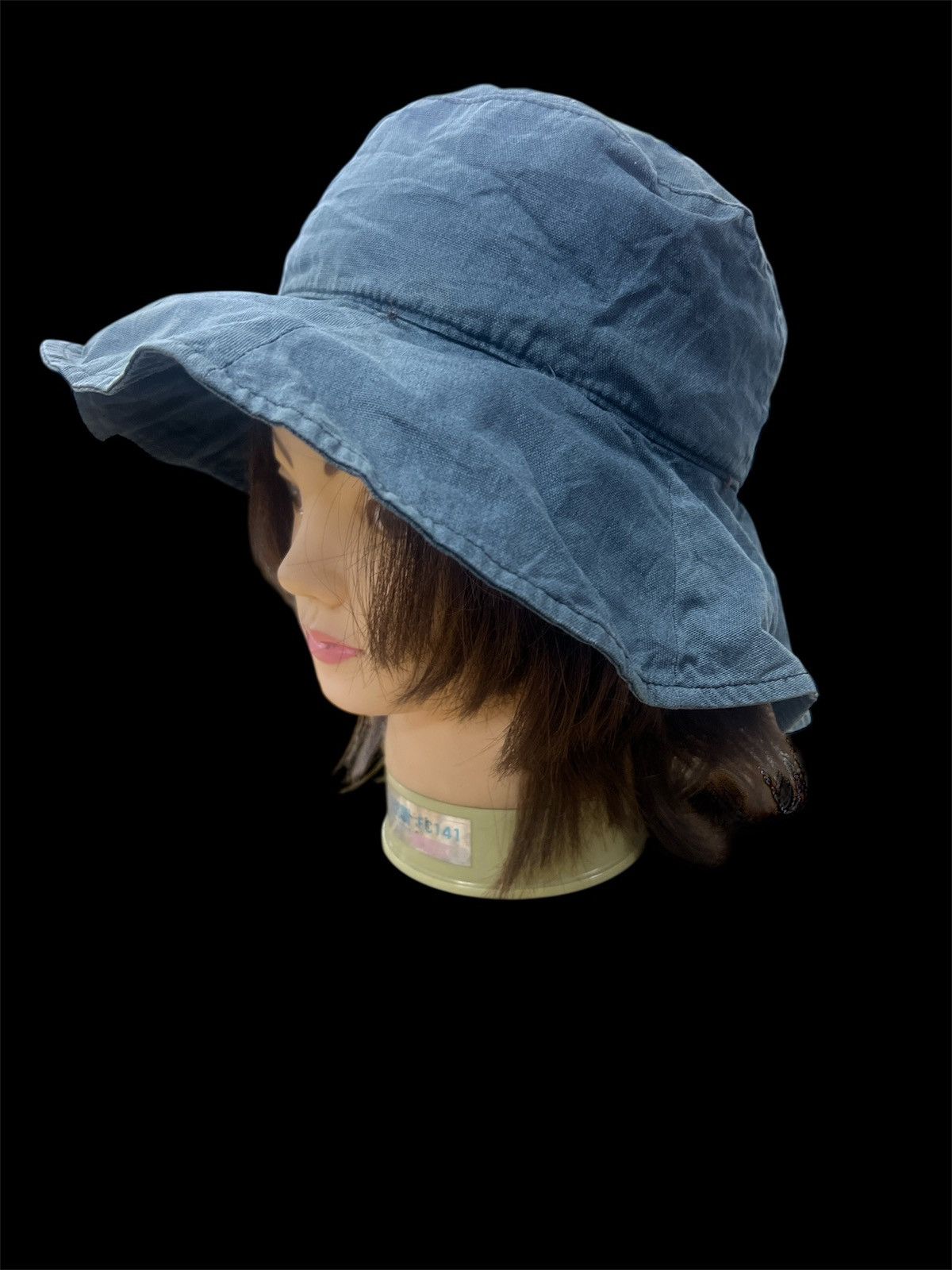 Uniqlo THRASHED FADED BUCKET HAT Size ONE SIZE - 2 Thumbnail