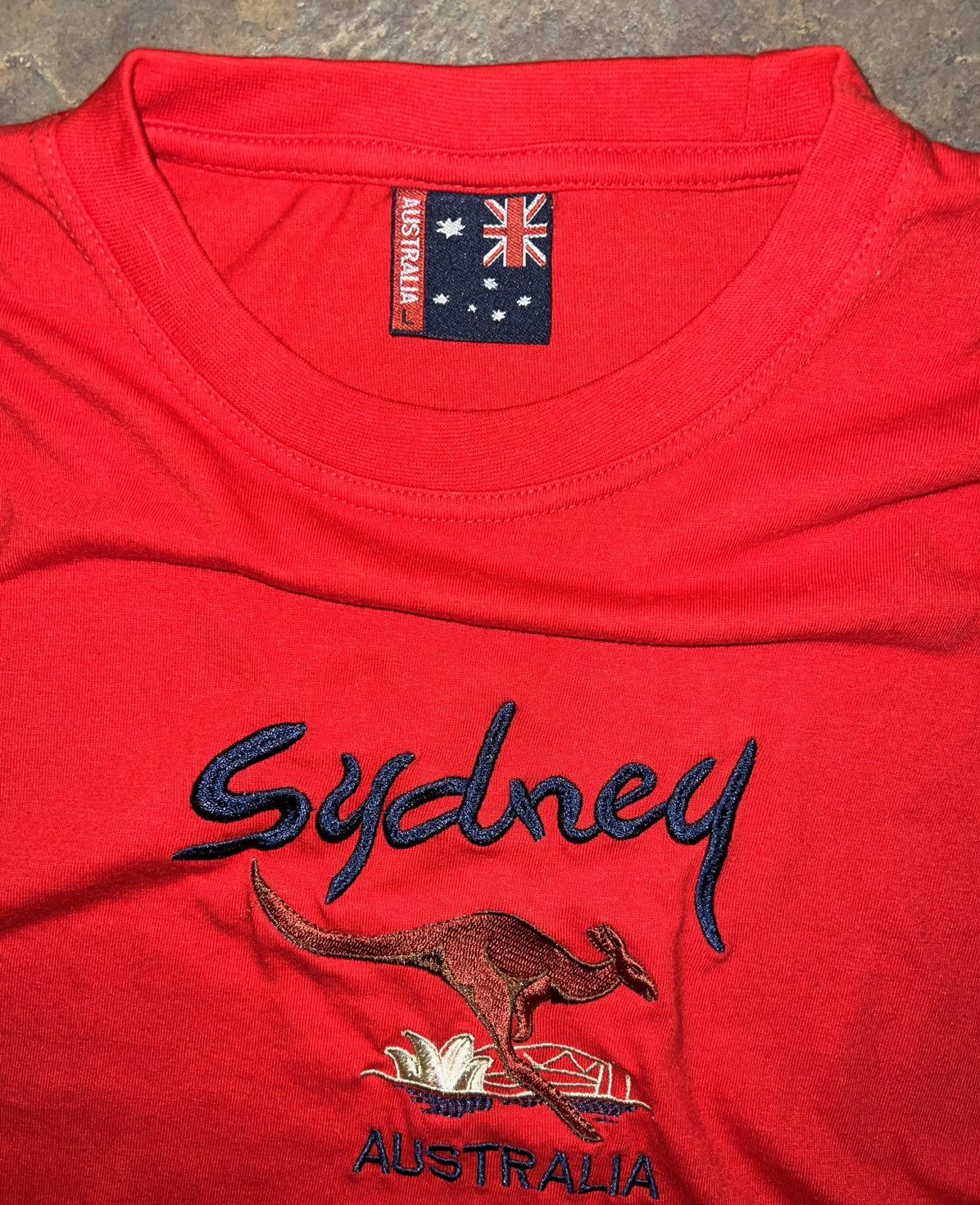 Vintage VINTAGE SYDNEY AUSTRALIA T-SHIRT Size US L / EU 52-54 / 3 - 9 Thumbnail