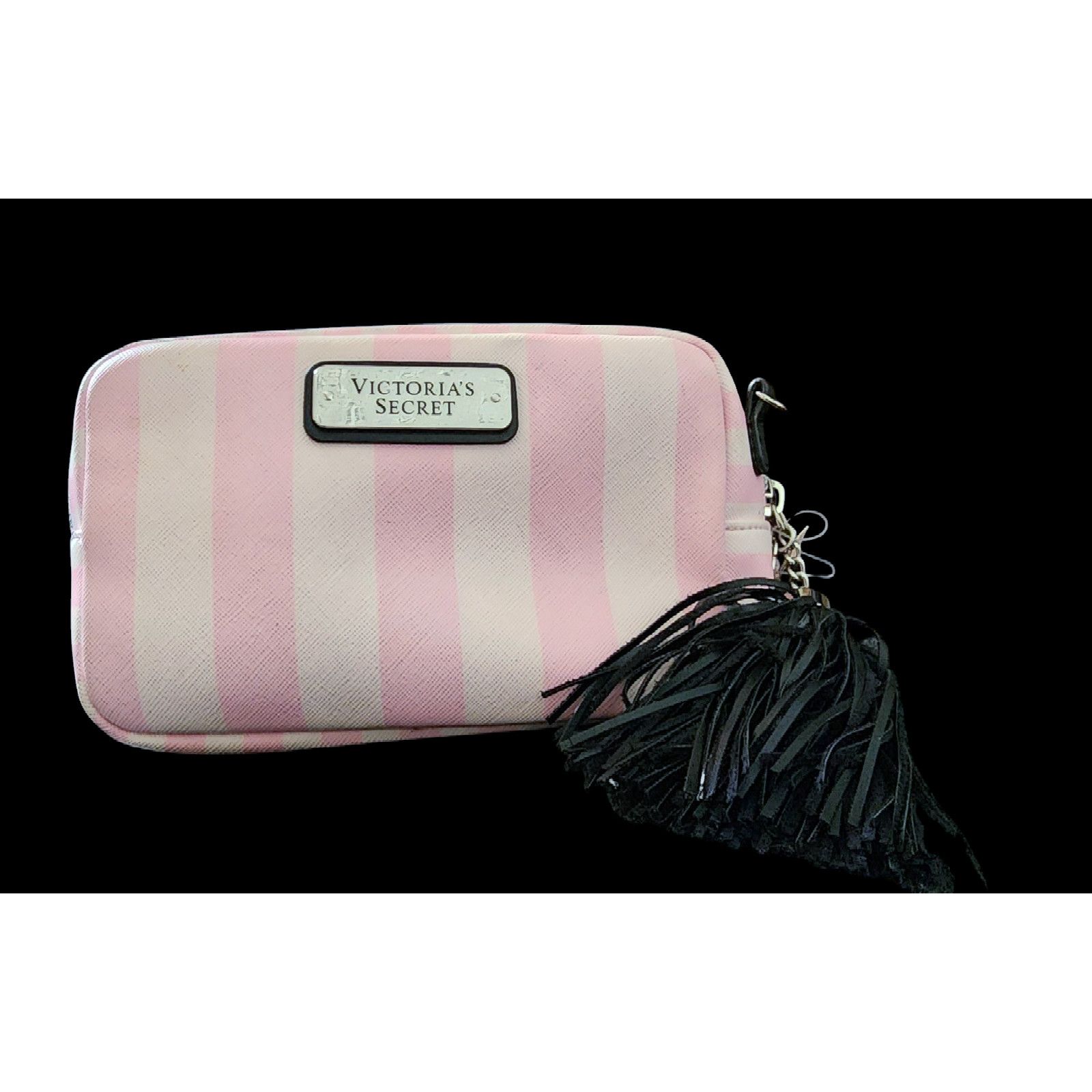 Victoria's Secret Victoria’s Secret Pink white crossbody pouch with tassel Size ONE SIZE - 1 Thumbnail