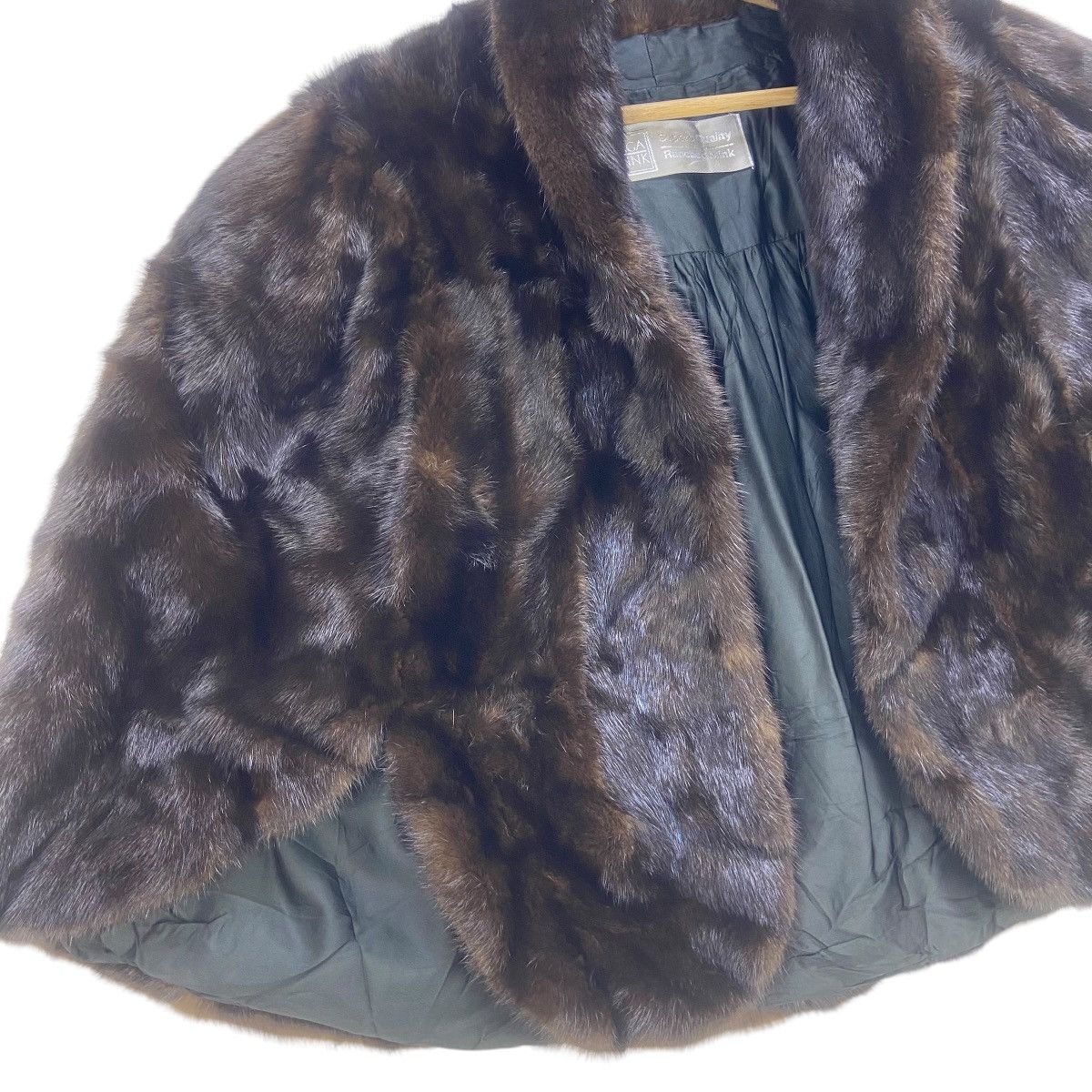 Sagafurs Saga Mink Fur Cape Size S / US 4 / IT 40 - 12 Thumbnail