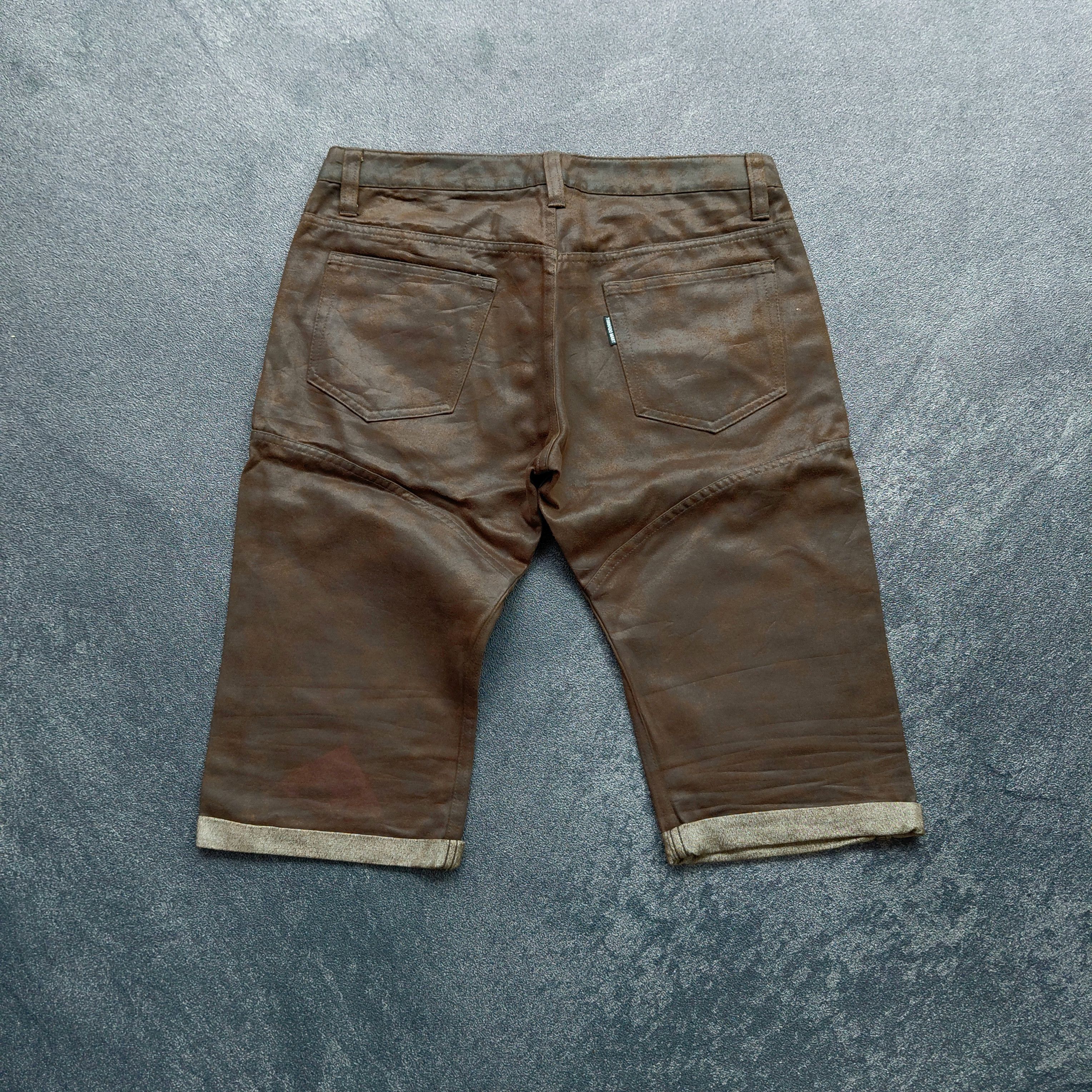 Tornado Mart Tornado Mart Botton Fly Pleated Knee Short Pants Size US 31 - 2 Thumbnail