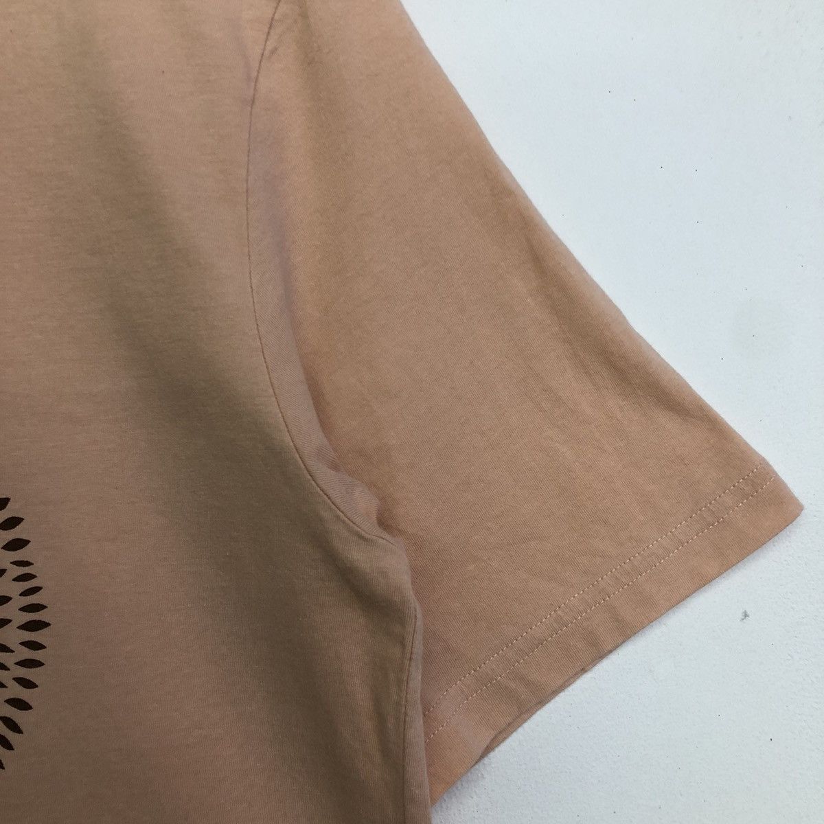 Ne-Net Ne’net By Issey Miyake X Cozy Factory Eskimo Grafiti Tshirt Size US M / EU 48-50 / 2 - 4 Thumbnail