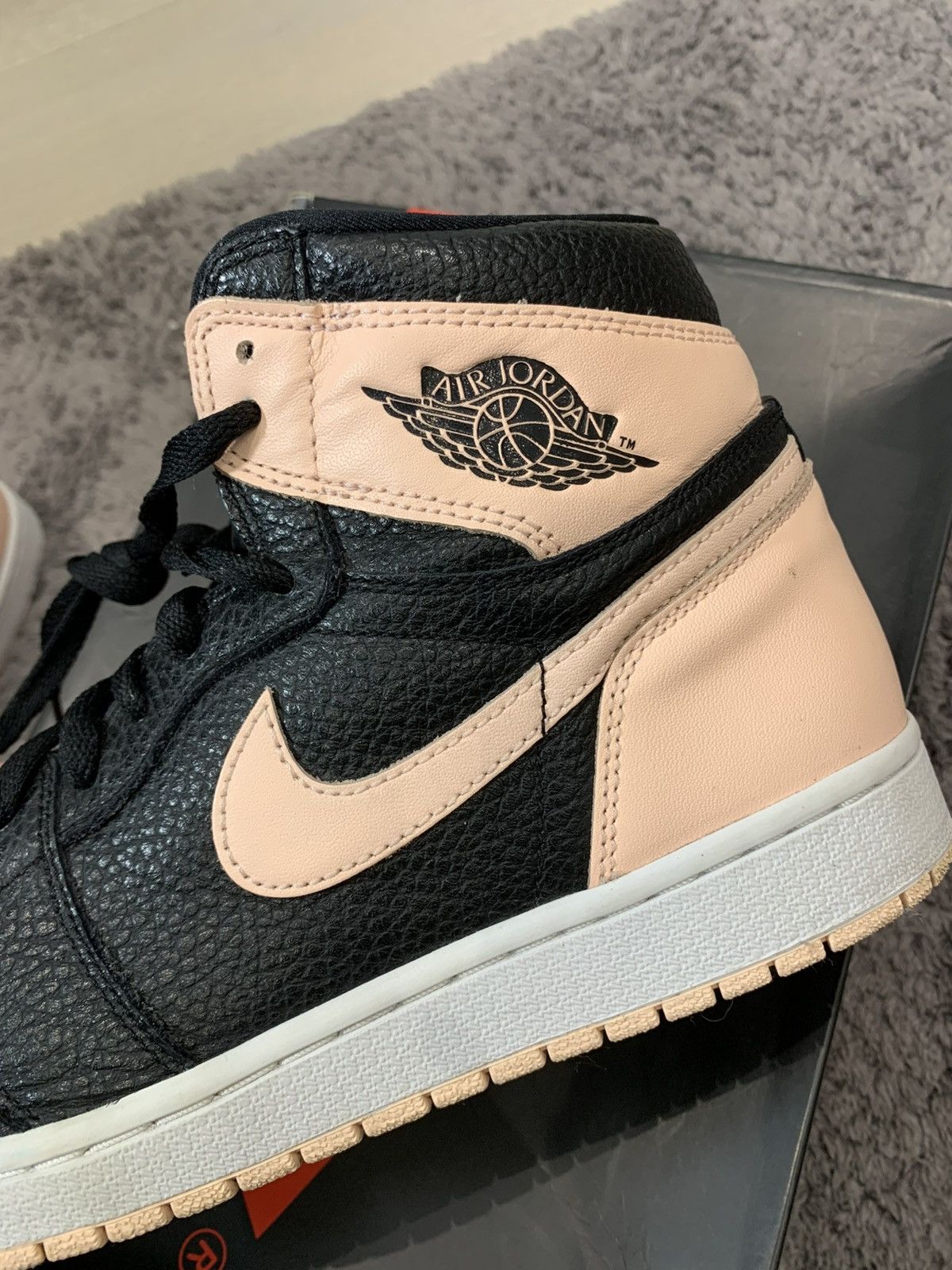Jordan Brand Nike Jordan 1 high Crimson Tint US11 UK10 Size US 11 / EU 44 - 9 Thumbnail