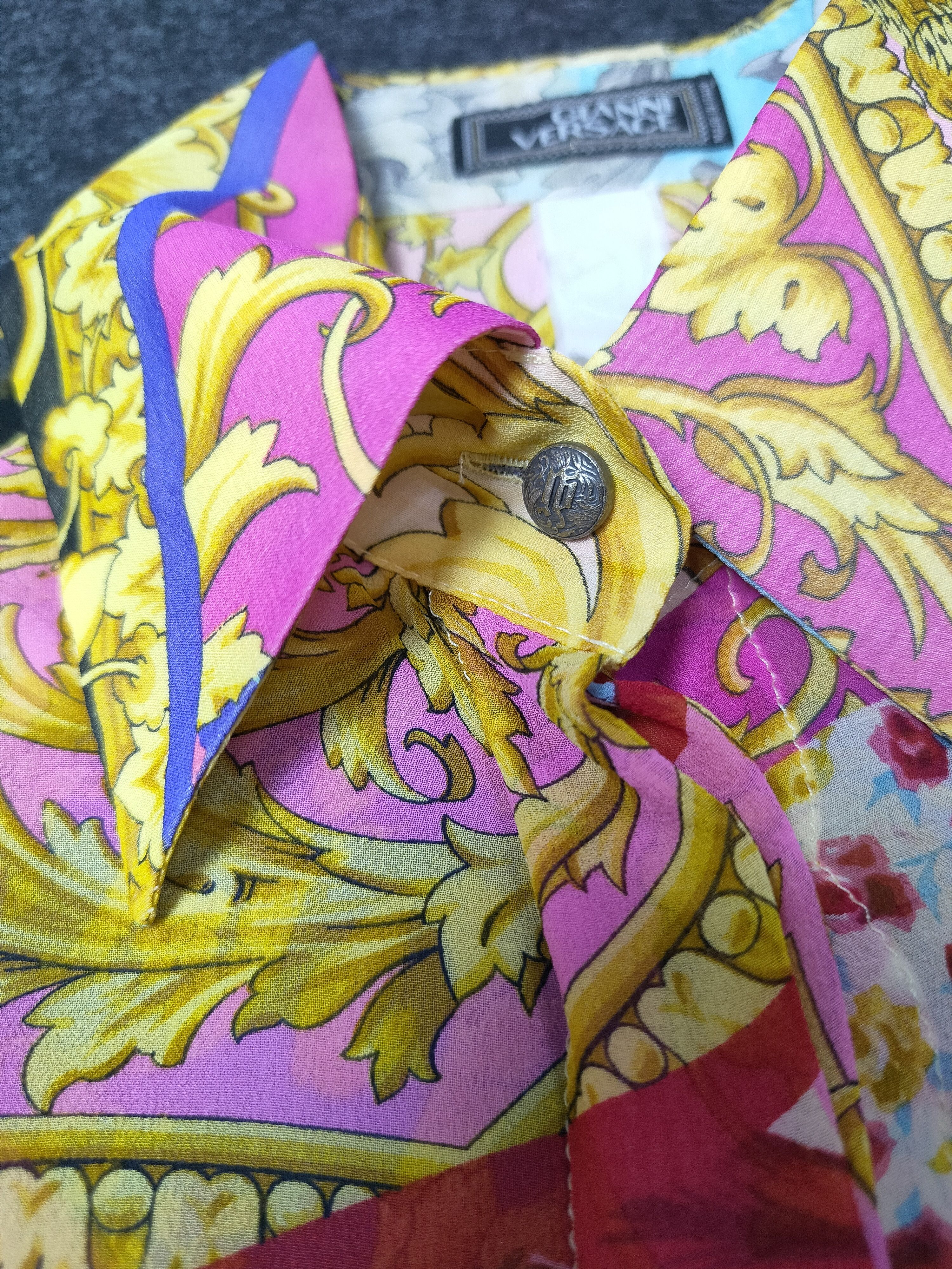 Versace 1980’s Gianni Versace Couture Barocco Colorful Print Shirt Size S / US 4 / IT 40 - 8 Thumbnail