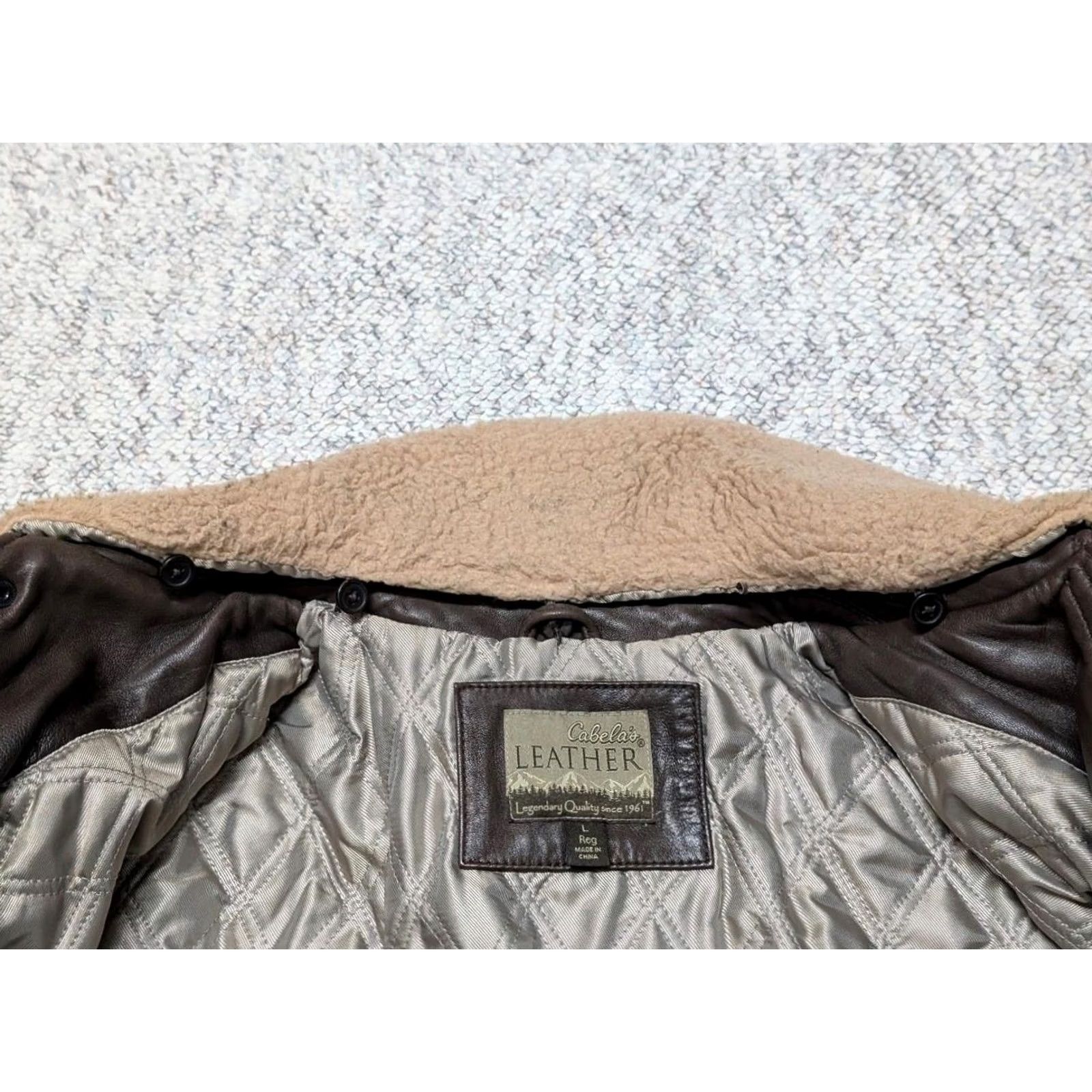 Vintage VINTAGE Cabela's bomber jacket Leather brown L Mens Lambskin 44-46 Flight aviation Size US L / EU 52-54 / 3 - 7 Thumbnail