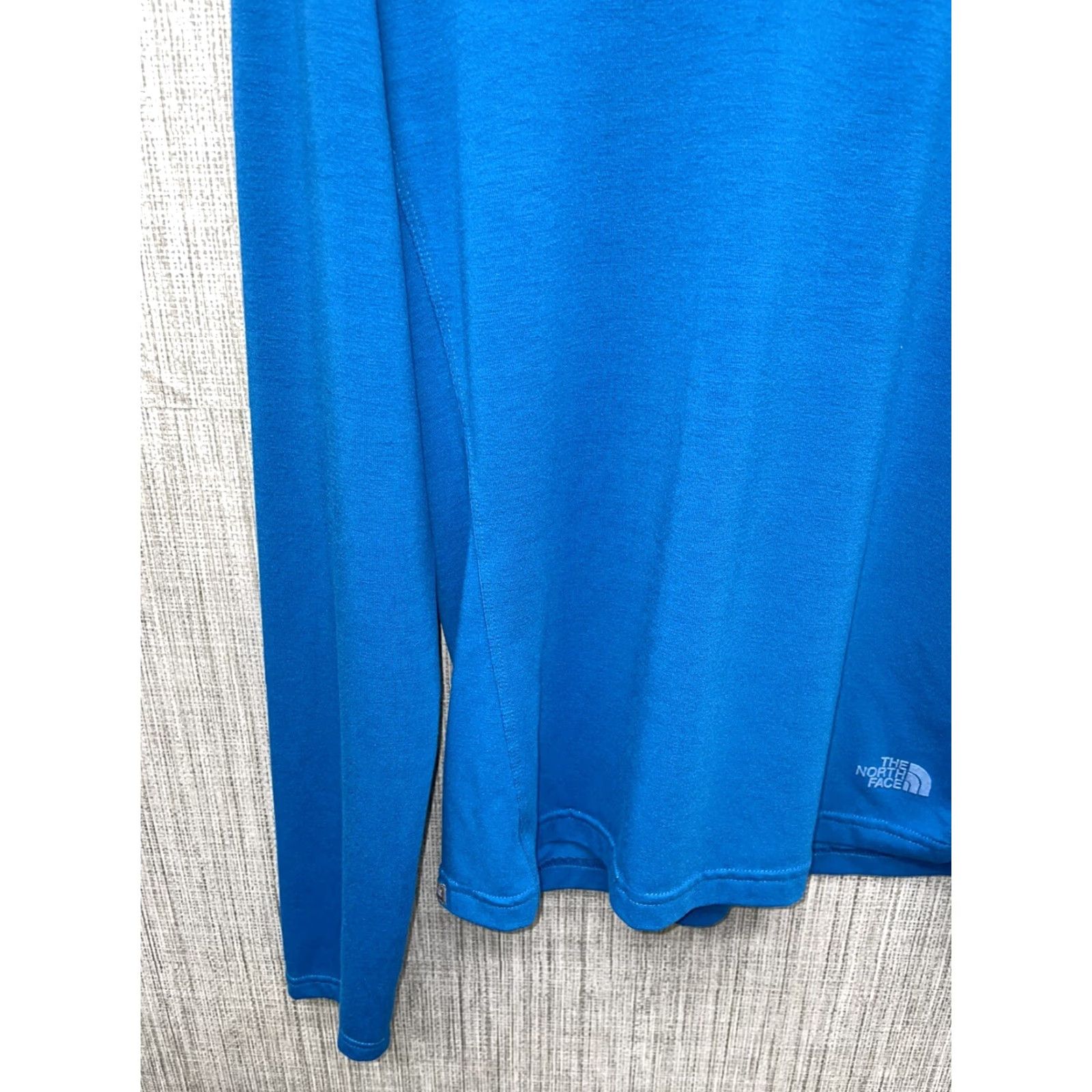The North Face The North Face Women's Long Sleeve Athletic T-Shirt L Blue Activewear Size L / US 10 / IT 46 - 3 Thumbnail