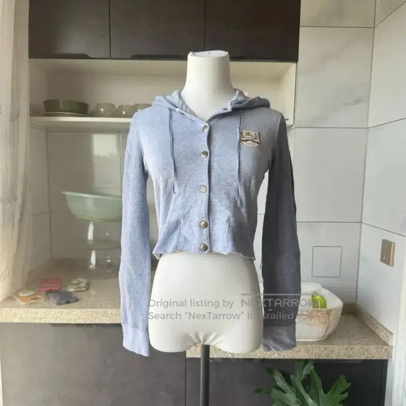 Burberry Burberry Gray Cotton Cropped Long Sleeve Hoodie. Size M / US 6-8 / IT 42-44 - 3 Thumbnail
