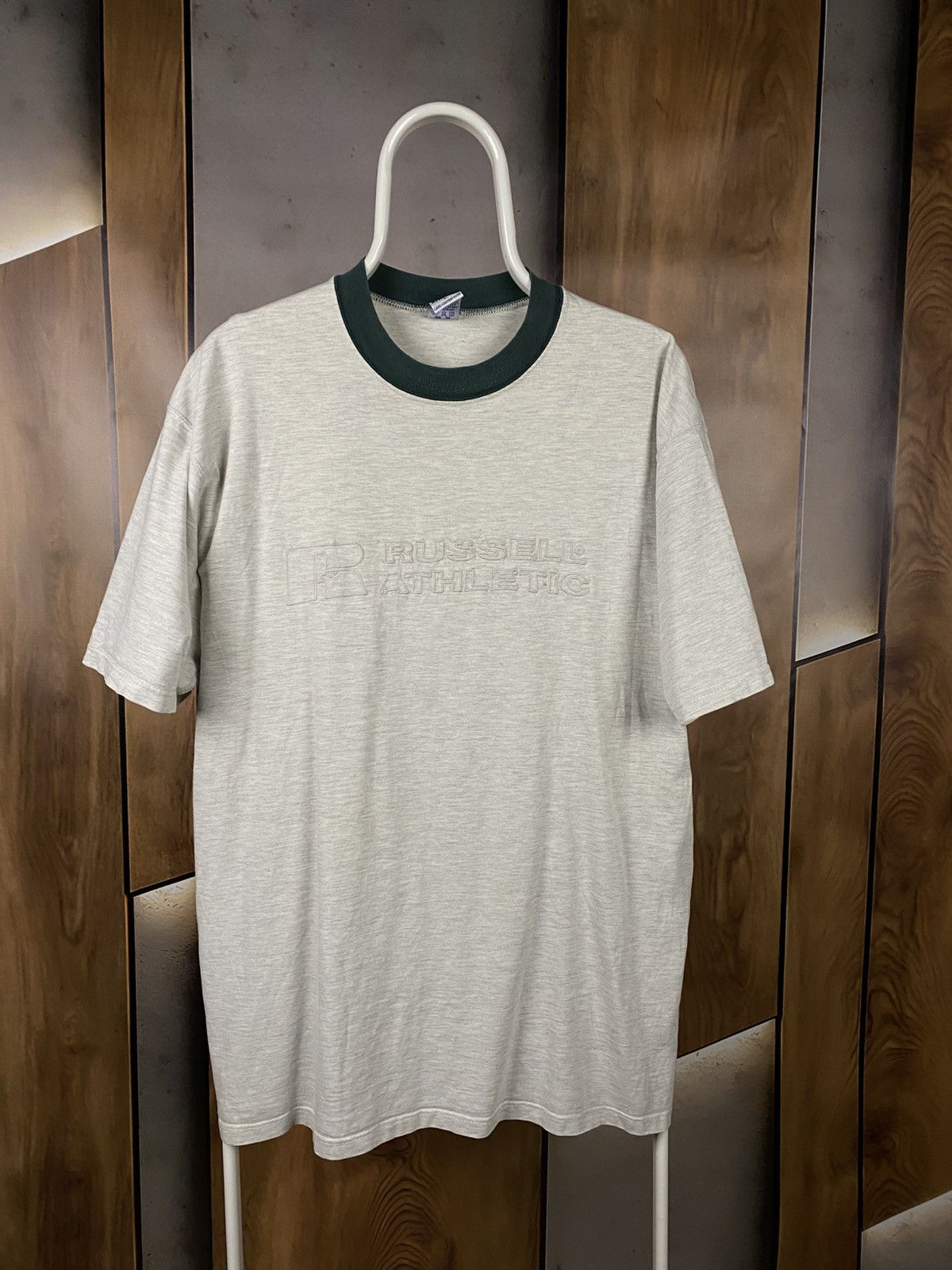 Russell Athletic ®️Vintage 90s T-Shirt Russell Athletic Big Logo Eagle Tee®️ Size US L / EU 52-54 / 3 - 1 Thumbnail