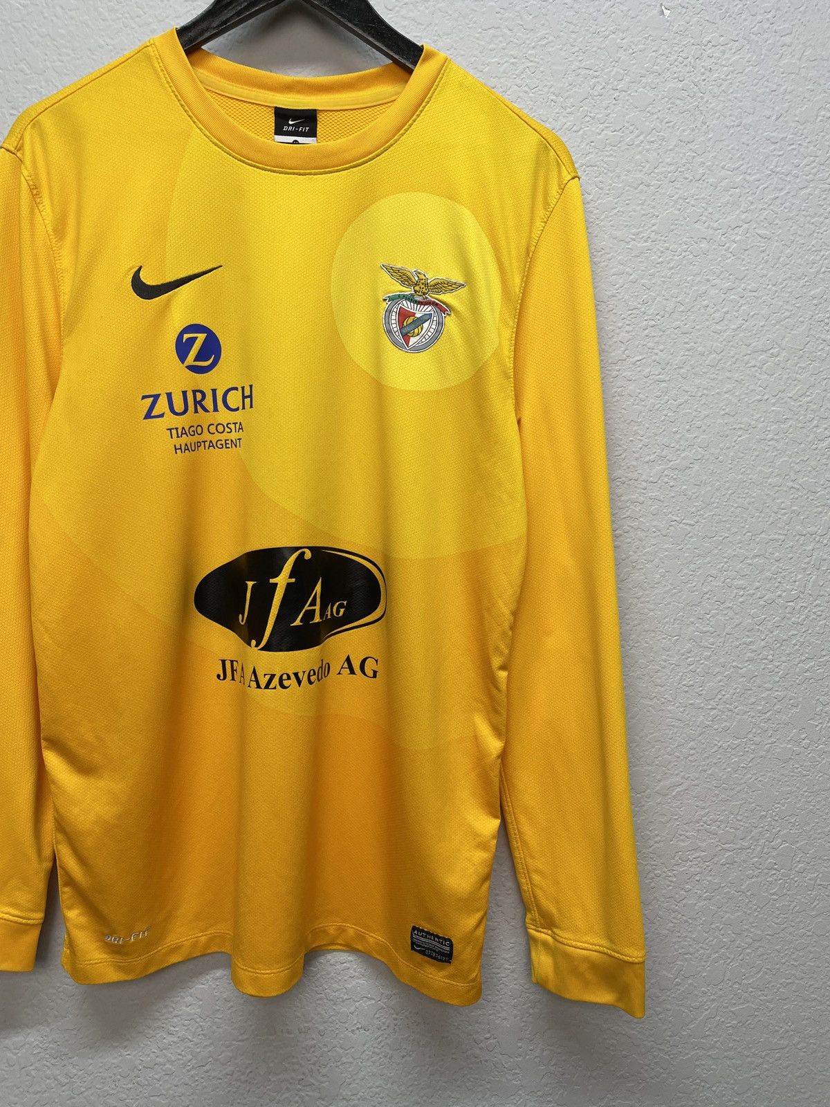 Vintage Vintage y2k Nike Benfica Long-sleeve Tee Zurich Size US M / EU 48-50 / 2 - 4 Thumbnail
