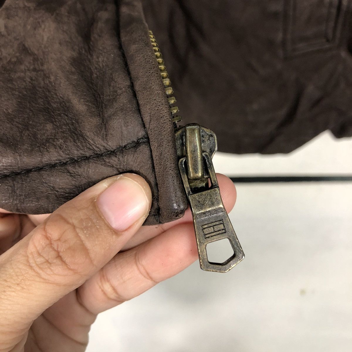 Genuine Leather 📌Vintage Genuine Leather Jacket Tommy Hilfiger Blanket Size US XL / EU 56 / 4 - 17 Thumbnail