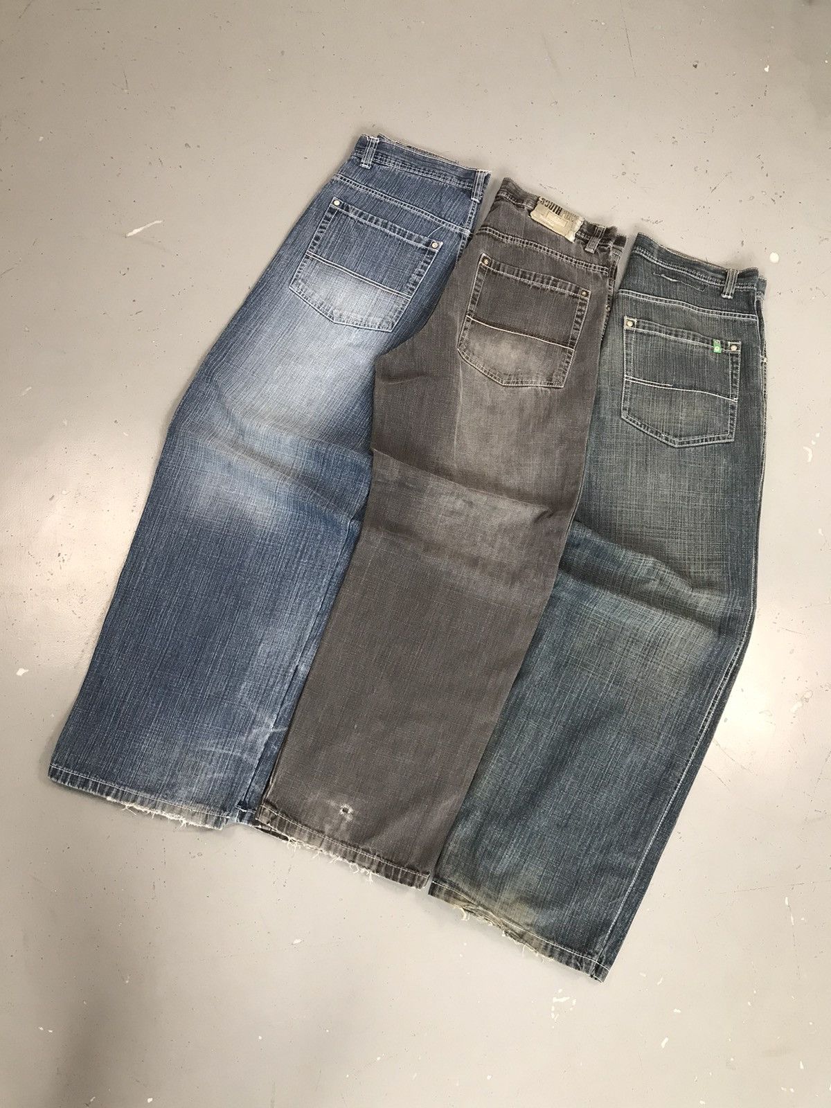 Bundle of 3 vintage Southpole tabs baggy fit denim 34x33