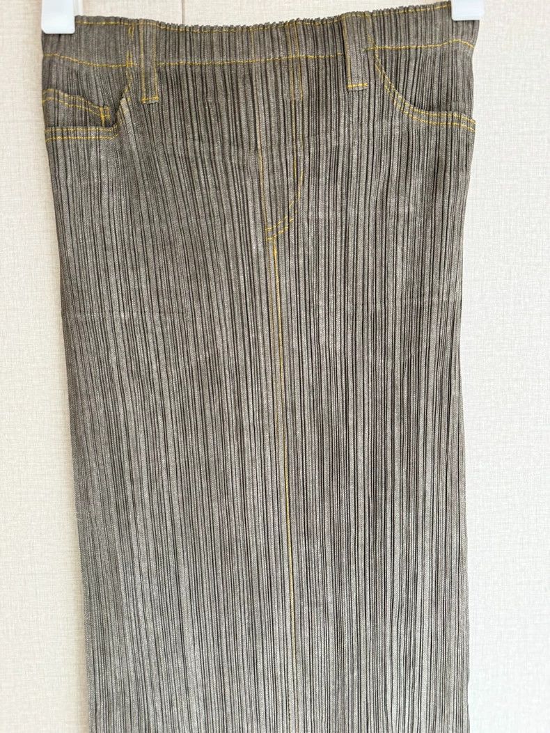 Issey Miyake issey miyake size:5 Grey denim skirt Size 42" / US 20 - 2 Thumbnail