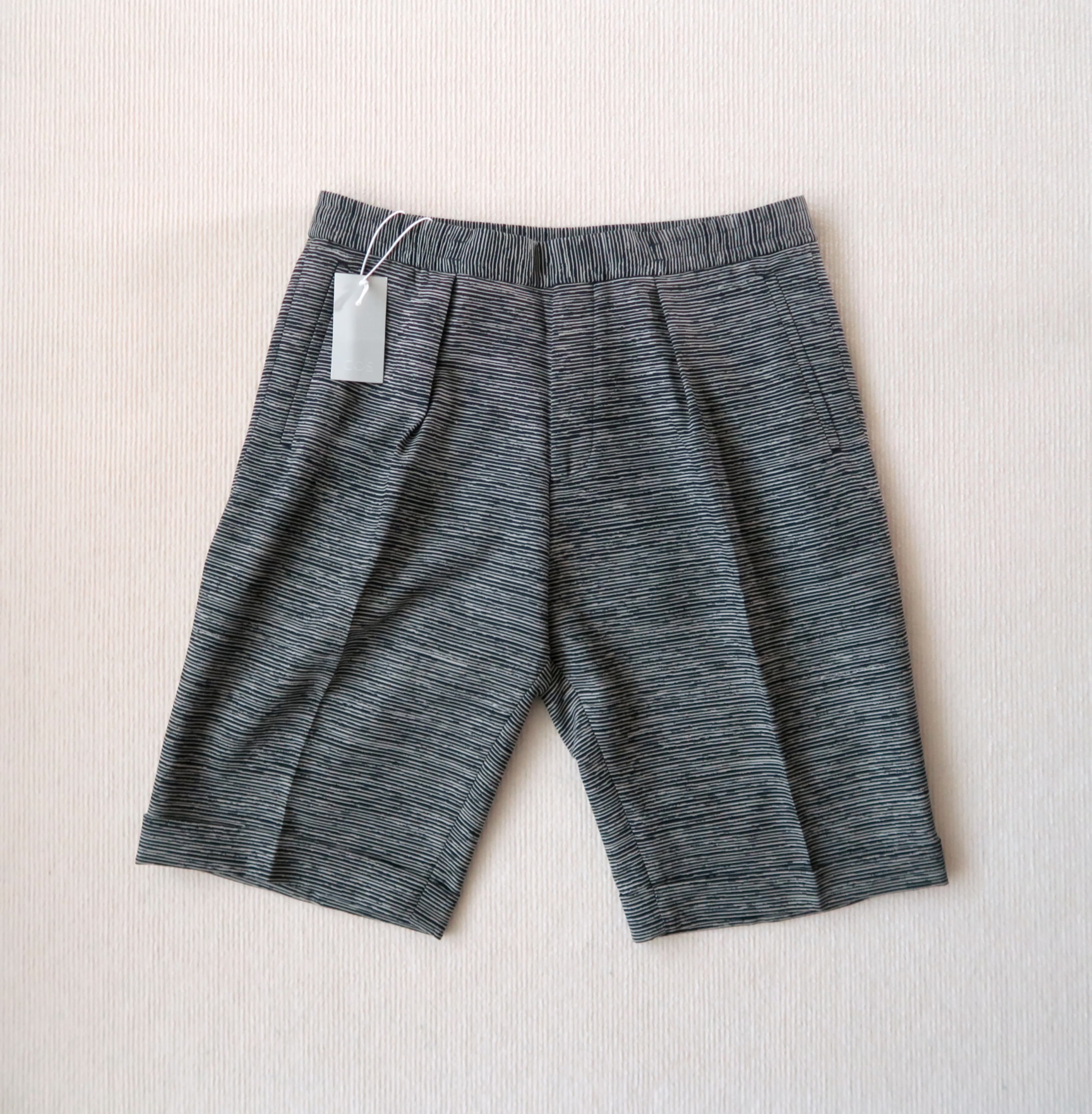 Cos COS Collection of Style Striped Shorts Size US 34 / EU 50 - 1 Thumbnail