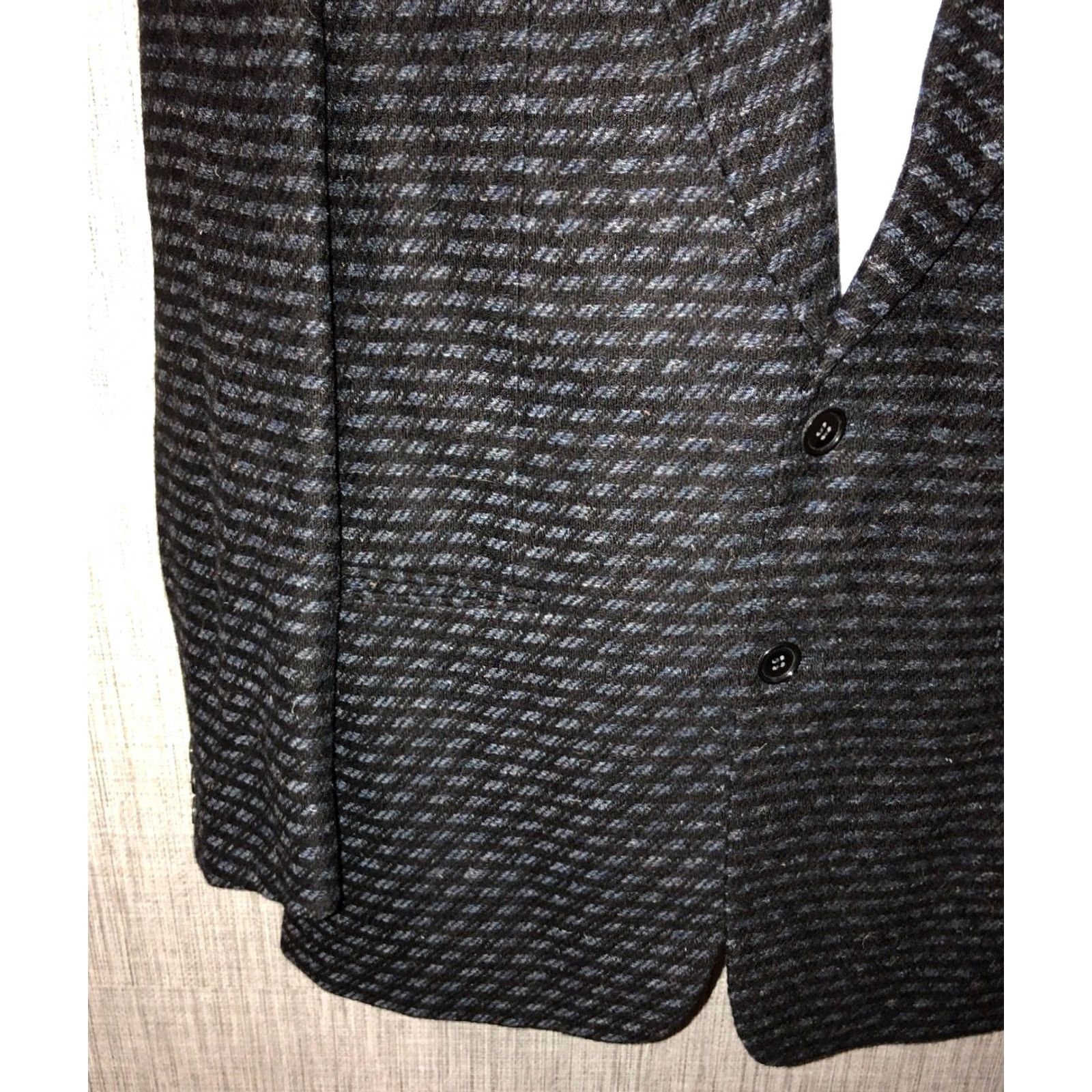 Emanuel Ungaro Emanuel Ungaro Bloomingdale’s Sport Coat Mens 38L Wool Italian Made 2 Button Size US XXS / EU 40 - 3 Thumbnail