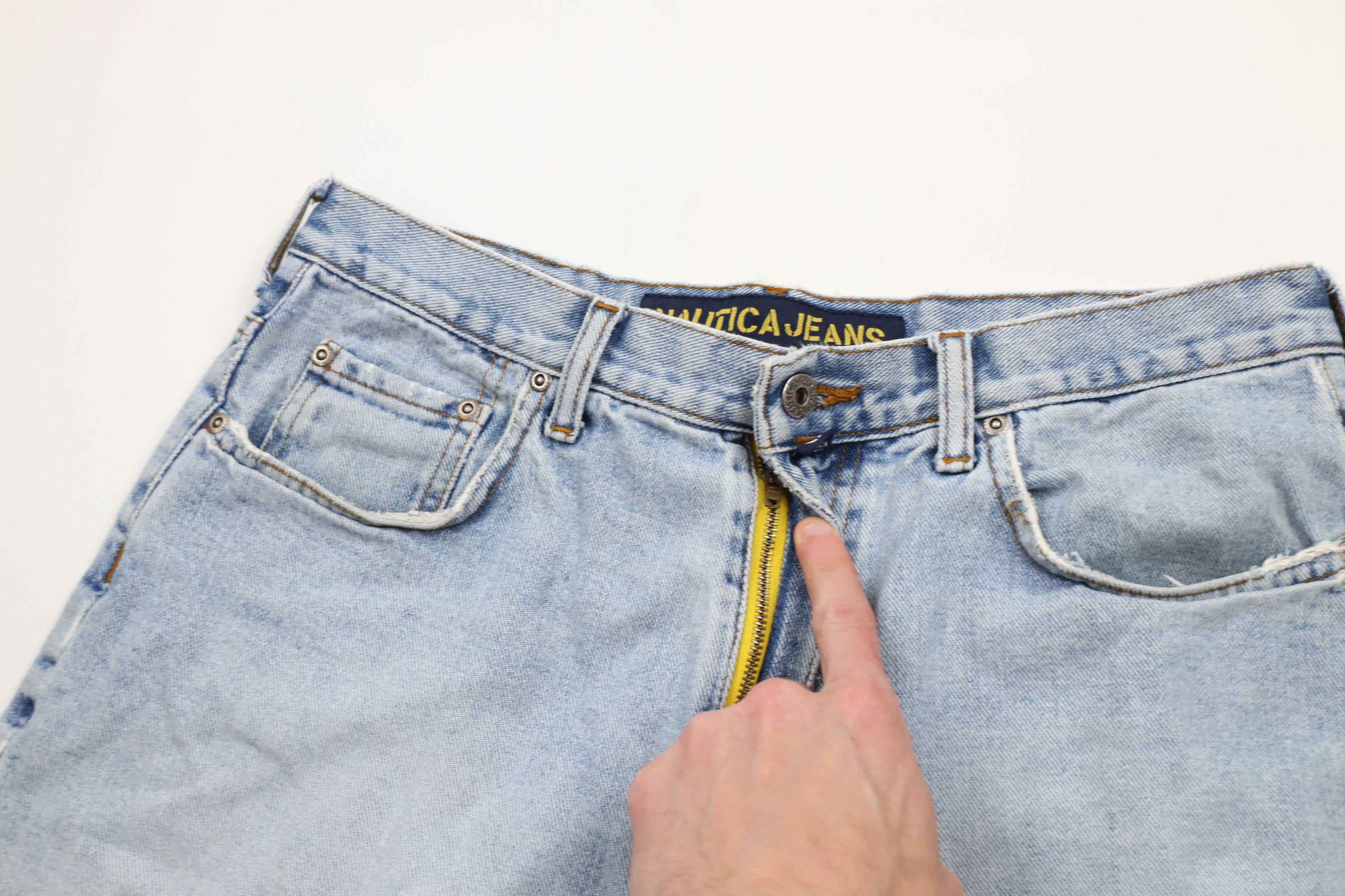 Nautica × Vintage Vintage 90s Nautica Spell Out Baggy Denim Jean Shorts Jorts Size US 32 / EU 48 - 7 Thumbnail