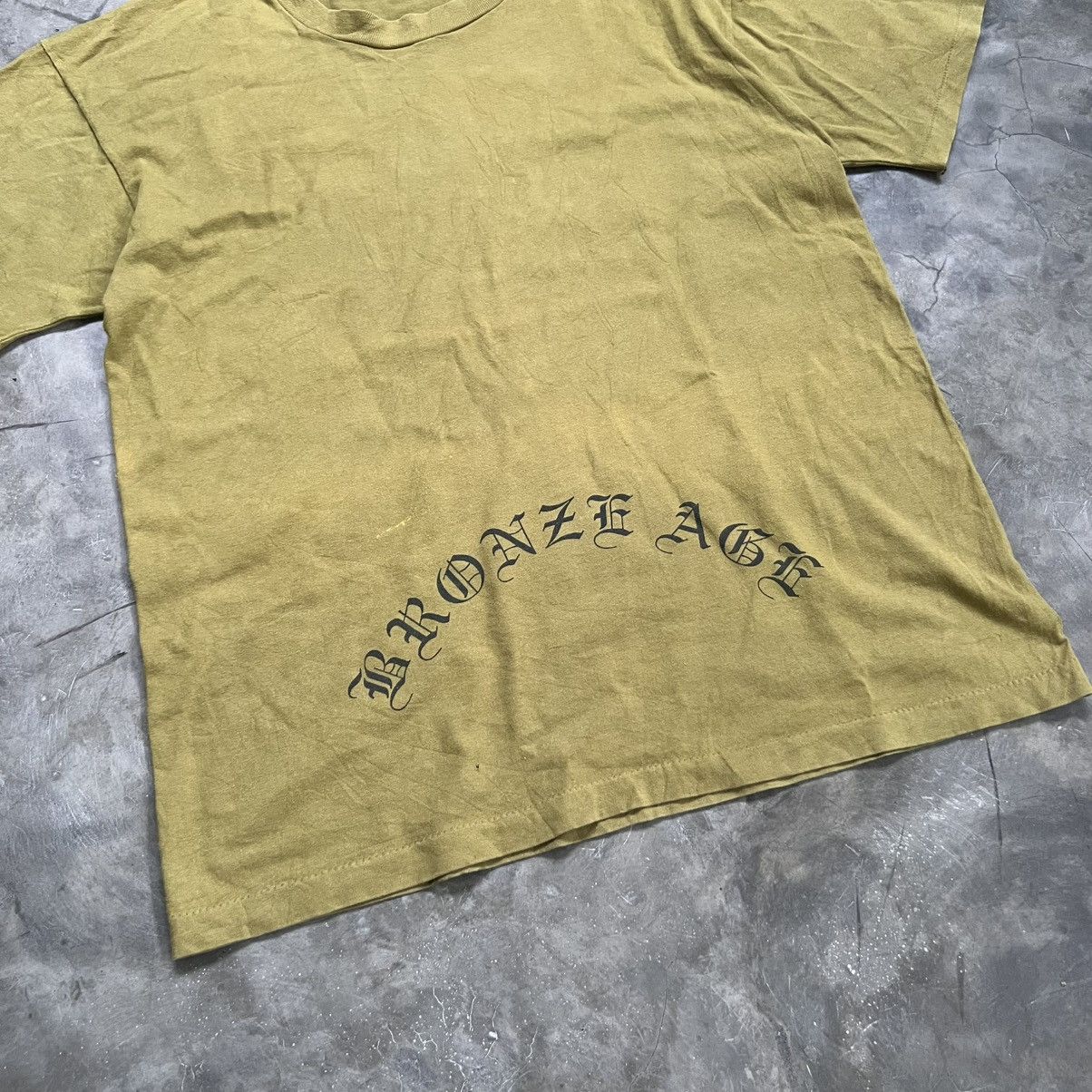 Vintage Rare Vintage Bronze Age Skateboard tee Size US L / EU 52-54 / 3 - 5 Thumbnail
