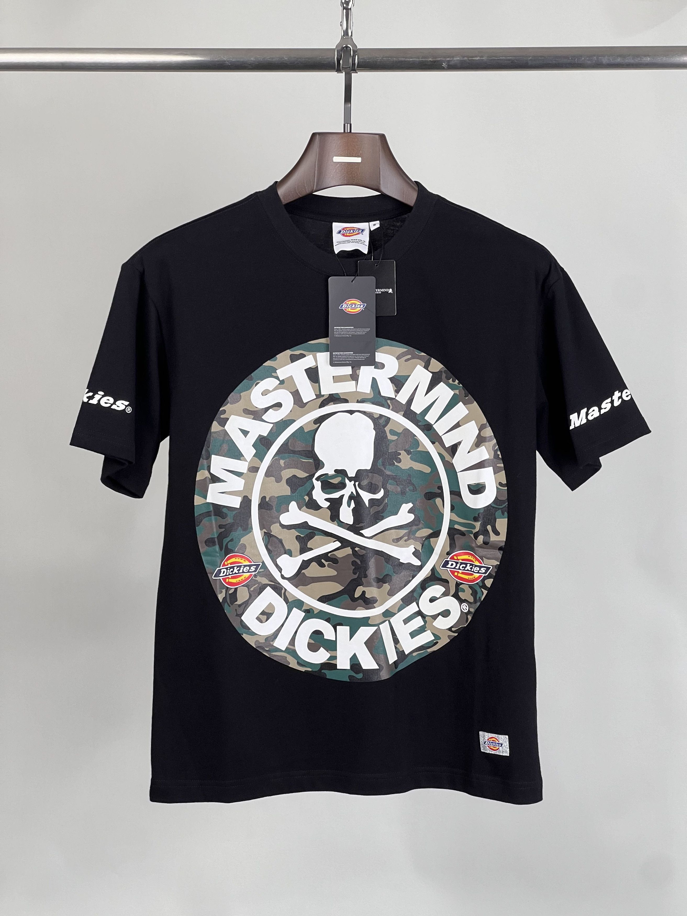 Dickies × Mastermind Japan Brand New SS Black Tee Limited Edition Size US S / EU 44-46 / 1 - 1 Thumbnail