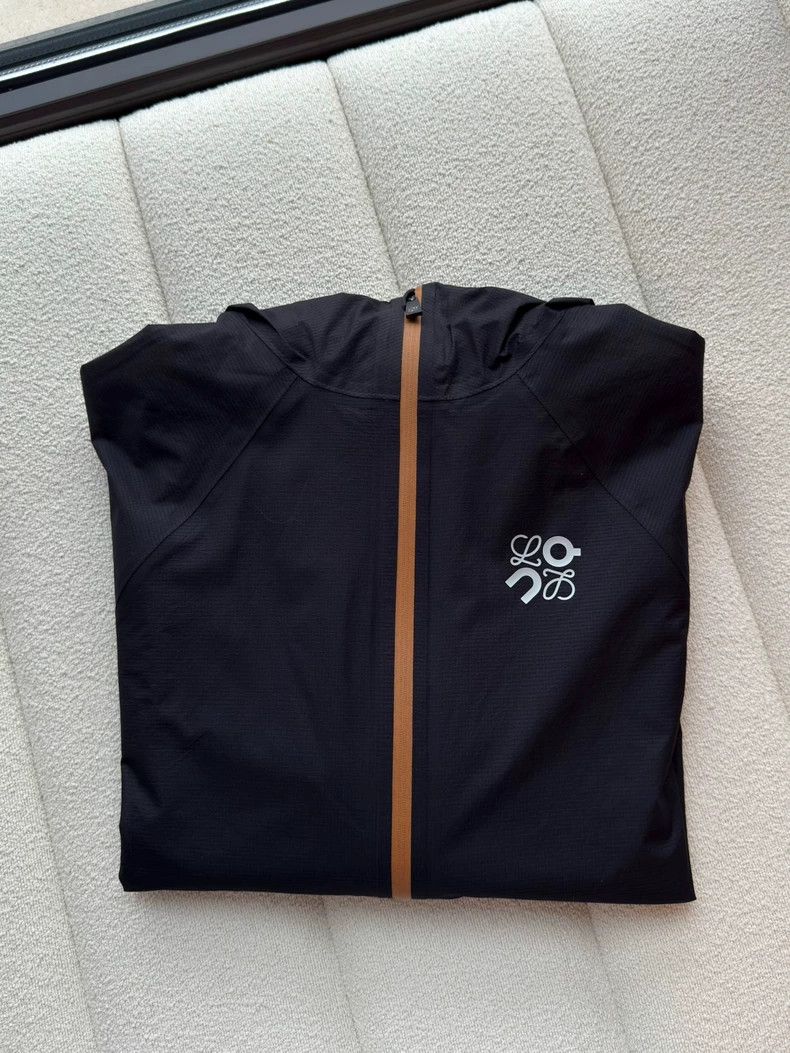 Loewe LOEWE Ultra Jacket co-branded outdoor jacket protective cl Size XS / US 0-2 / IT 36-38 - 8 Thumbnail