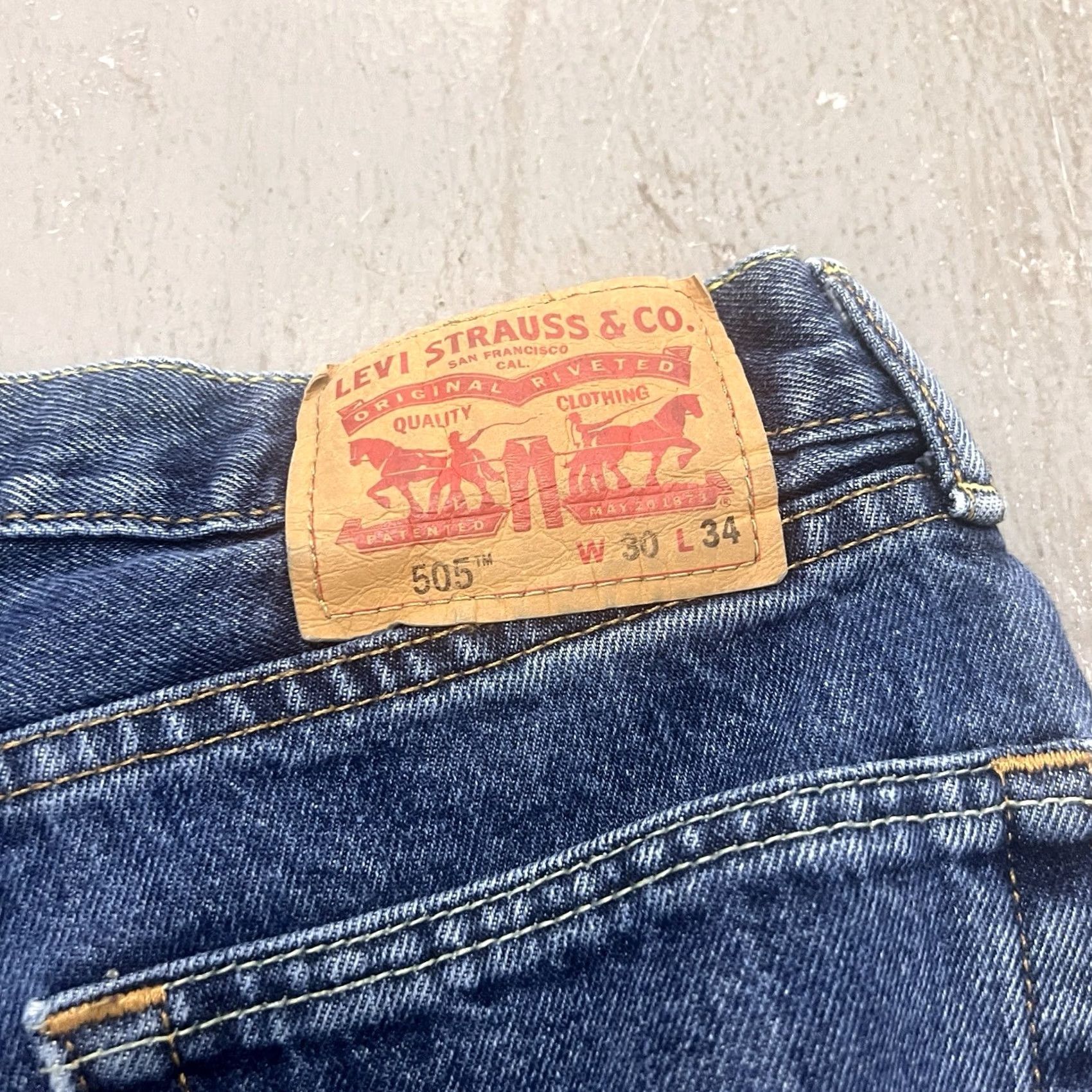Levi's Item Specifications: Closure: Zipper, Buttons Size US 30 / EU 46 - 5 Thumbnail