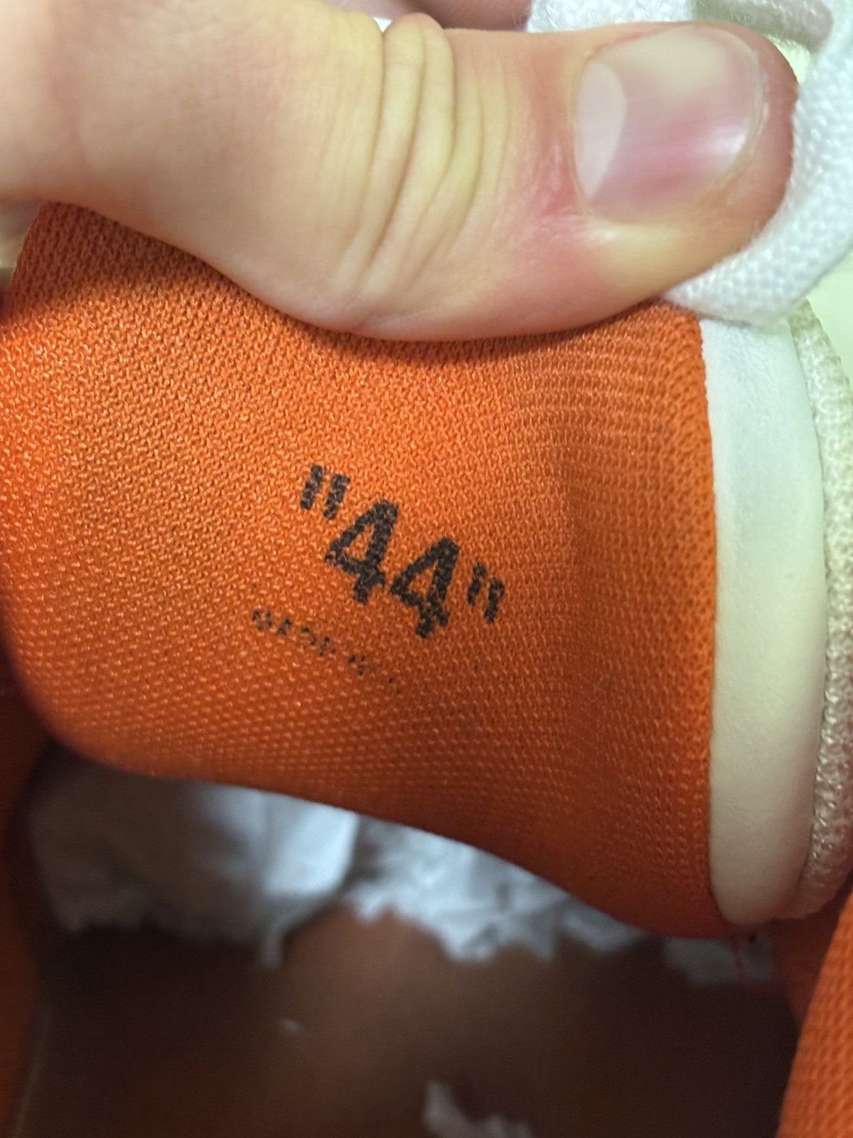 Off-White Off-White Out Of Office Size US 11 / EU 44 - 5 Thumbnail