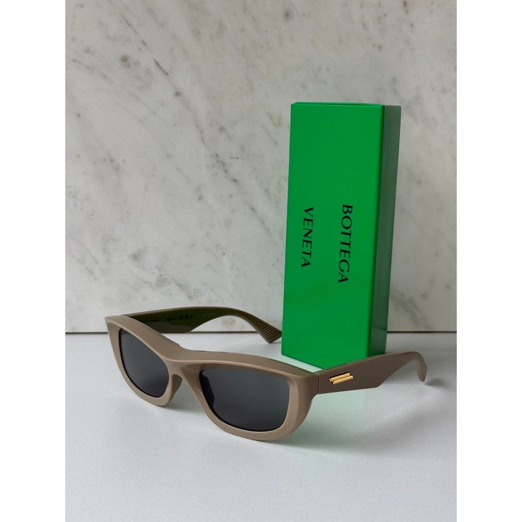 Bottega Veneta NEW Bottega Veneta BV1326S Taupe Unisex Sunglasses Size ONE SIZE - 2 Thumbnail