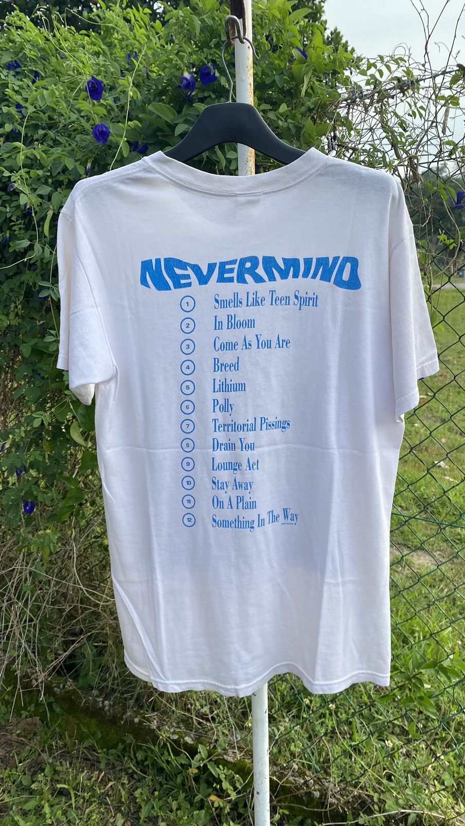 Band Tees Y2K NIRVANA NEVERMIND album promo t-shirt Size US M / EU 48-50 / 2 - 2 Thumbnail