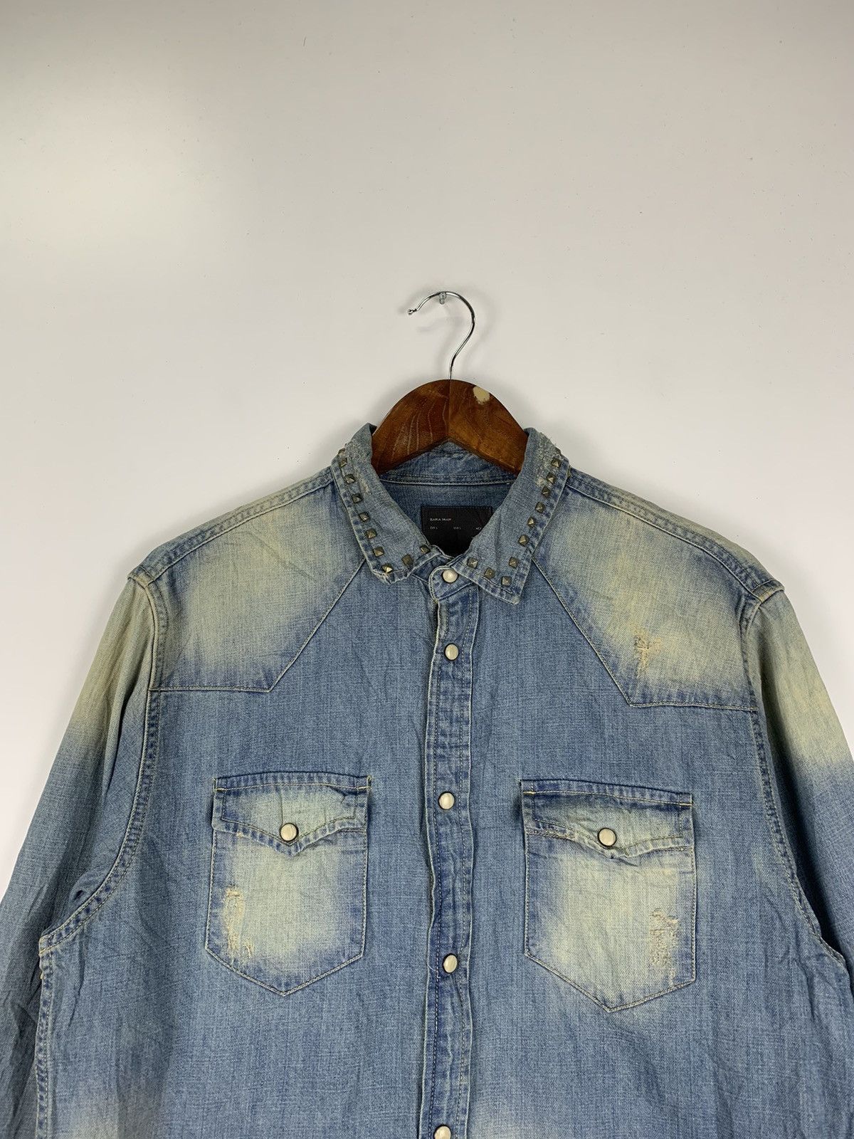 Zara Zara Distress Denim Jacket Size US L / EU 52-54 / 3 - 6 Thumbnail