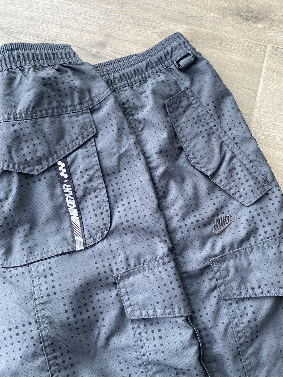 Nike × Vintage Nike Vintage Monogram Cargo Shorts Size US 34 / EU 50 - 7 Thumbnail