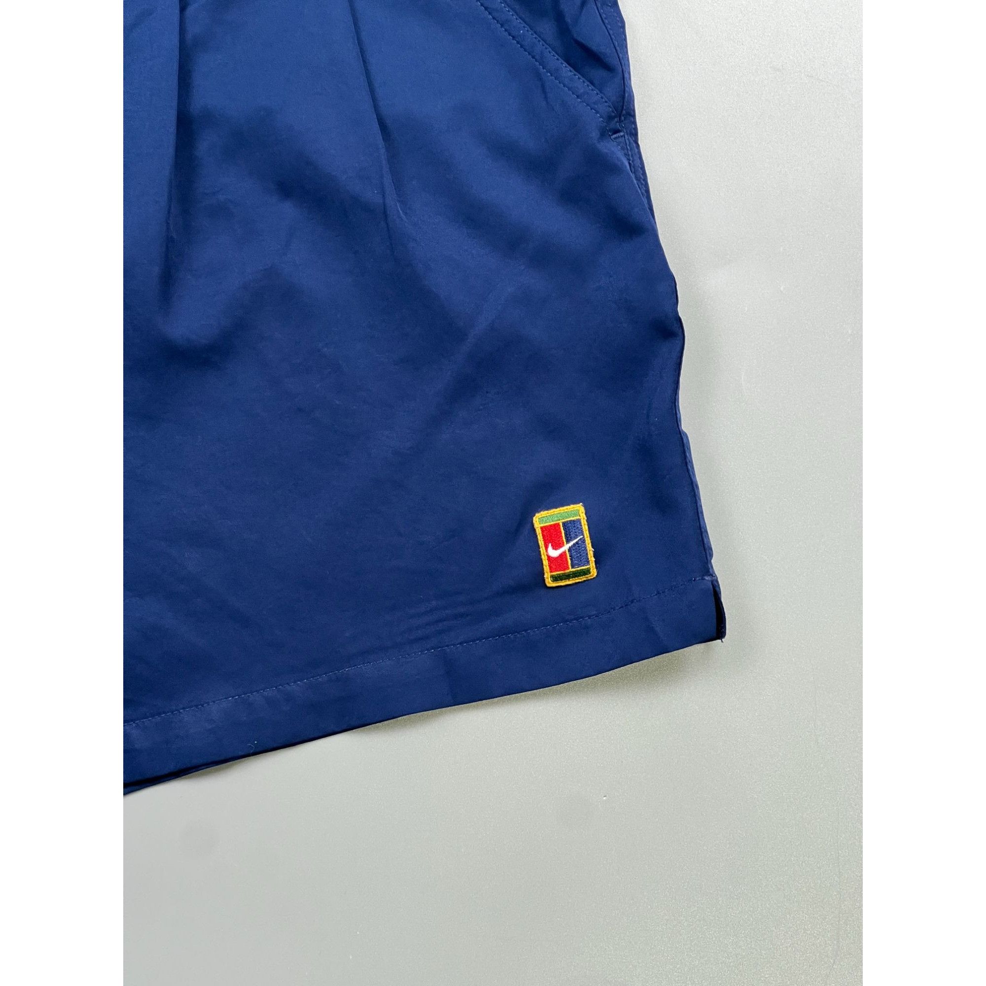 Nike Nike Court Vintage Tennis Shorts (Y0827) Size US 38 / EU 54 - 2 Thumbnail