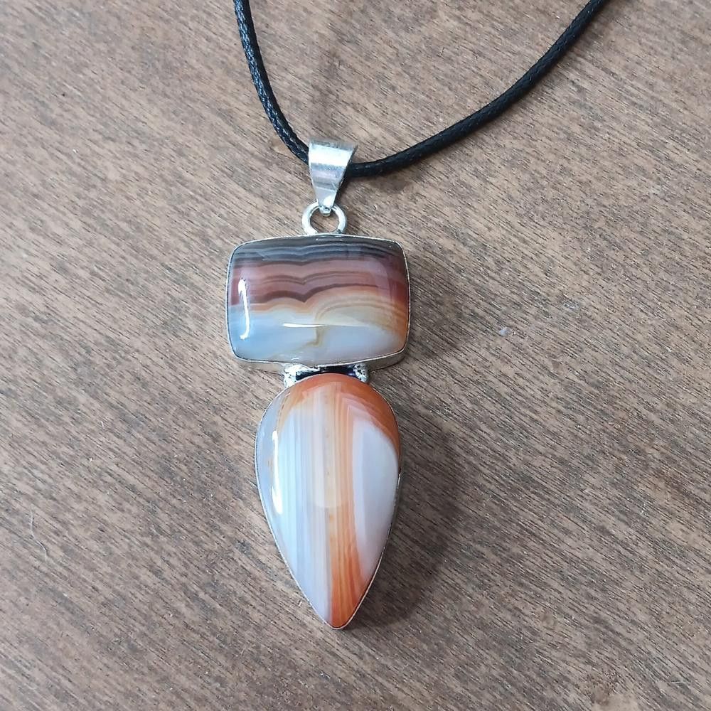 Designer Sardonyx gemstone pendant necklace Size ONE SIZE - 1 Thumbnail