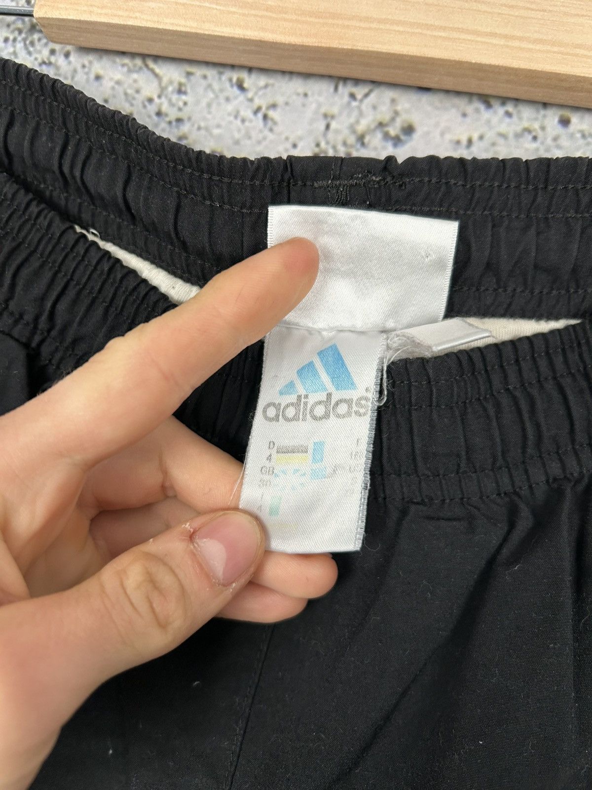 Adidas Vintage Adidas 90s Sweatpants Baggy Rap Streetwear Skate Size US 30 / EU 46 - 6 Thumbnail