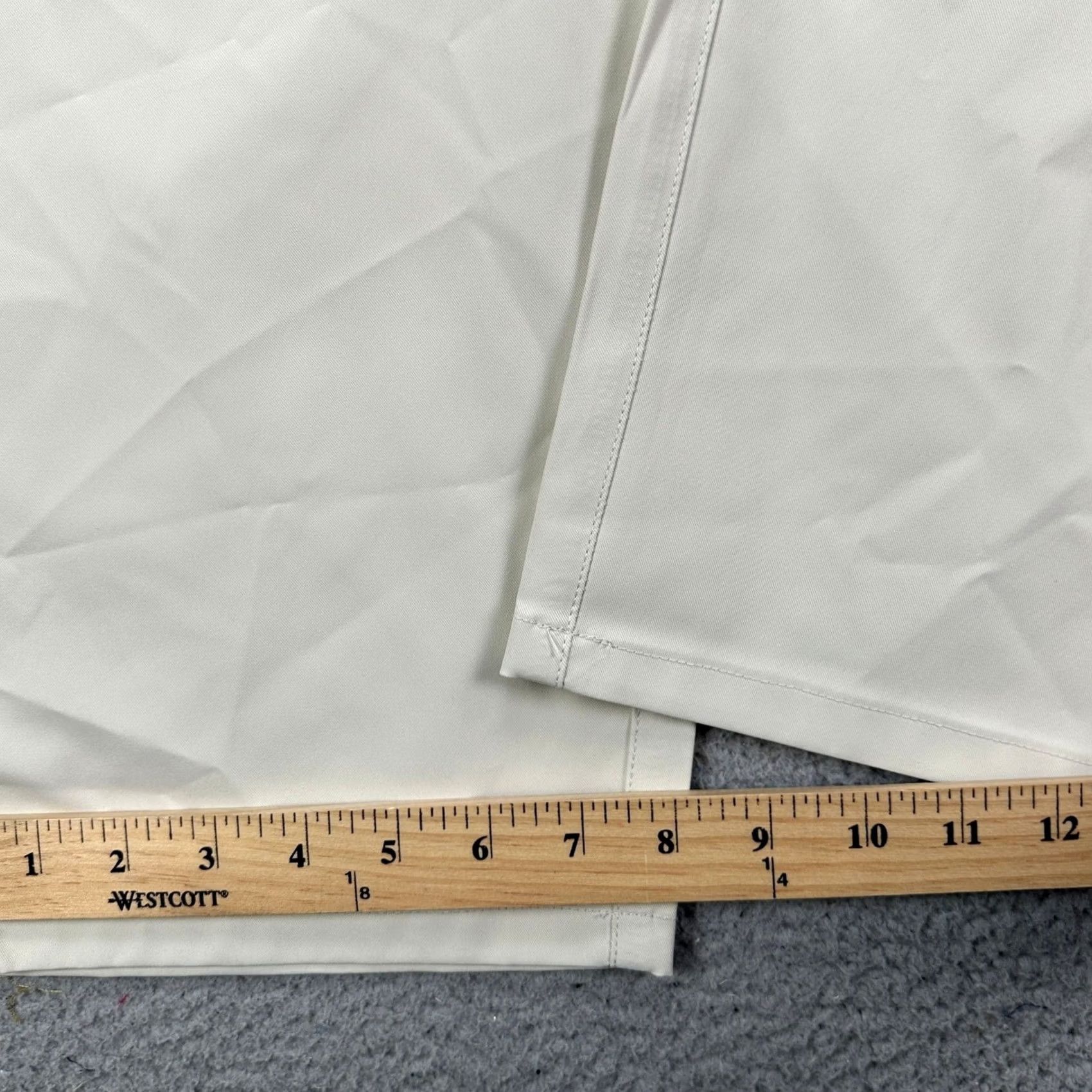 Vintage Marcus Pierce Golf Pants Mens 44X28 Beige Flat Front Straight Leg Casual Shorts? Size US 44 / EU 60 - 7 Thumbnail