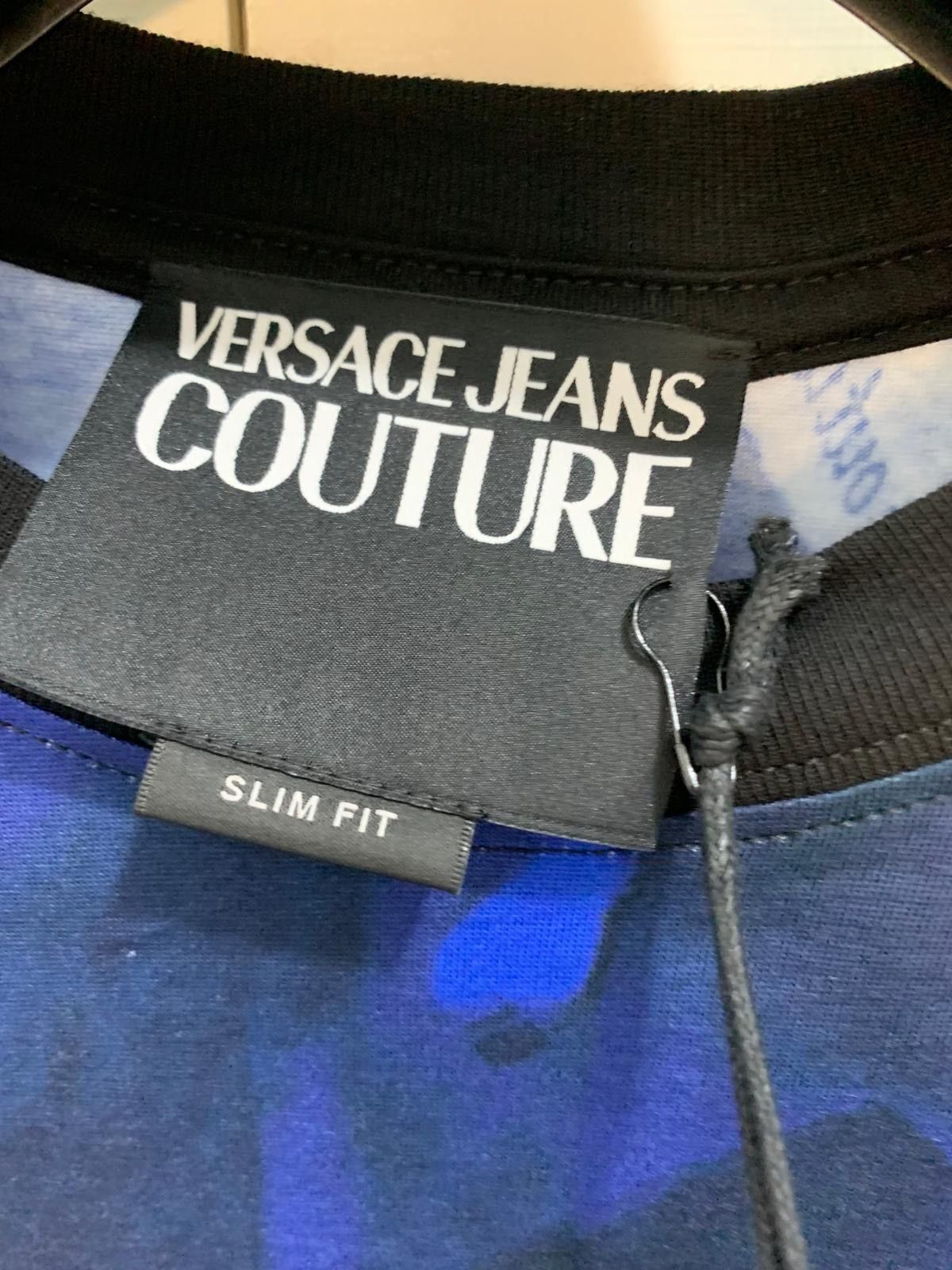 Versace Jeans Couture Versace Jeans Culture Nocturnal Flower Jersey T-shirt, M Size US M / EU 48-50 / 2 - 5 Thumbnail